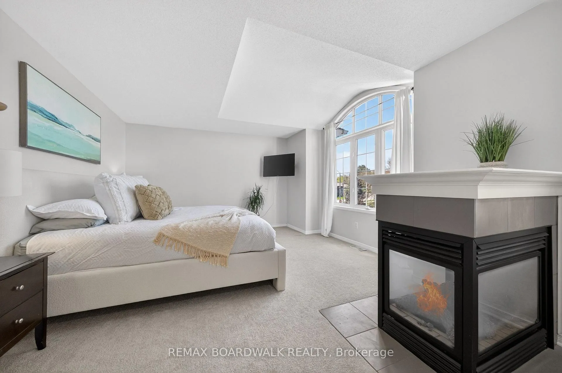 Photo 32 of 64 Baywood Drive, Ottawa, Stittsville (South) — HOMEH
