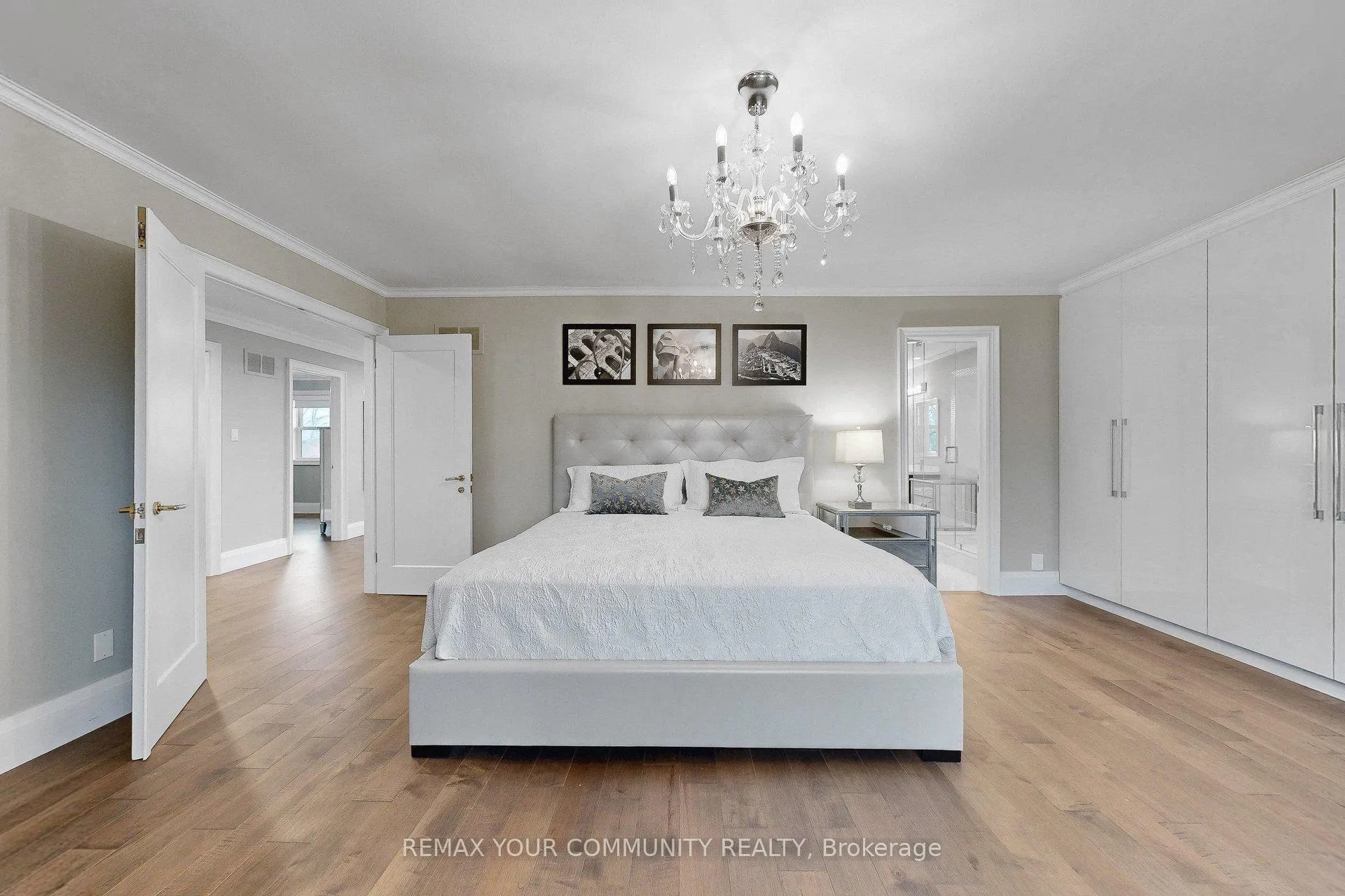 Photo 17 of 186 Wigwoss Drive, Vaughan, East Woodbridge — HOMEH