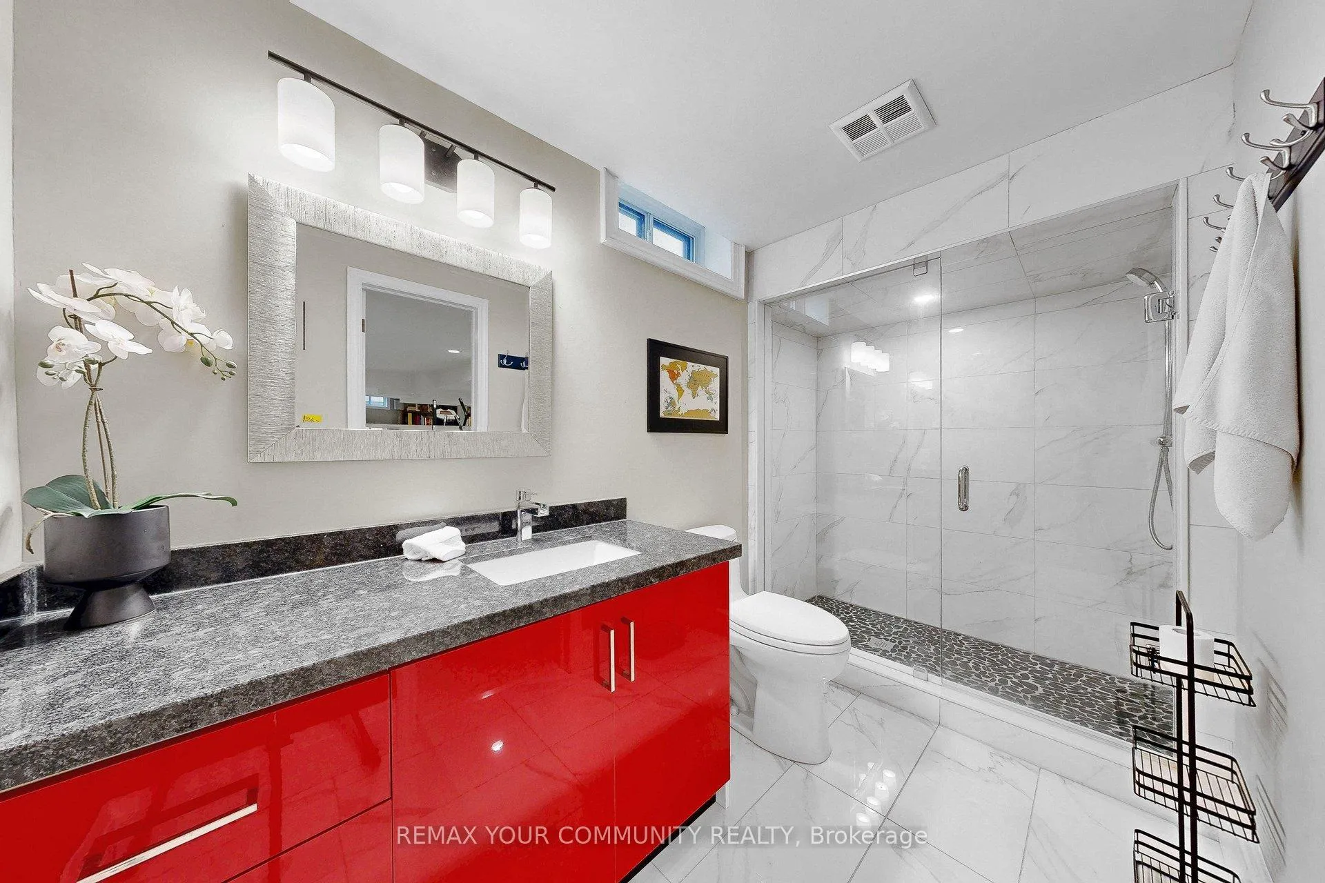 Photo 27 of 186 Wigwoss Drive, Vaughan, East Woodbridge — HOMEH