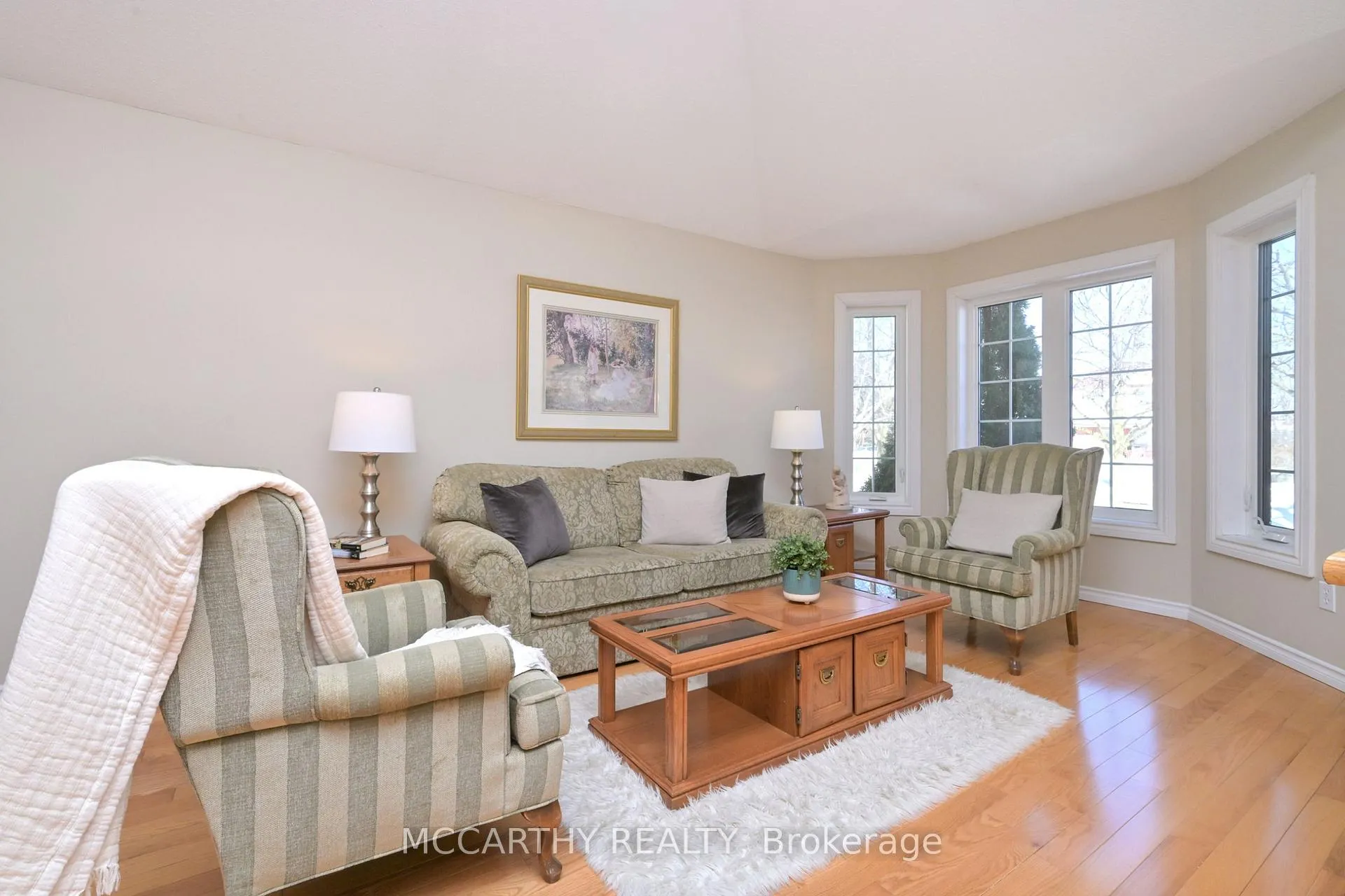 Photo 6 of 342 Lewis Drive, Orangeville — HOMEH