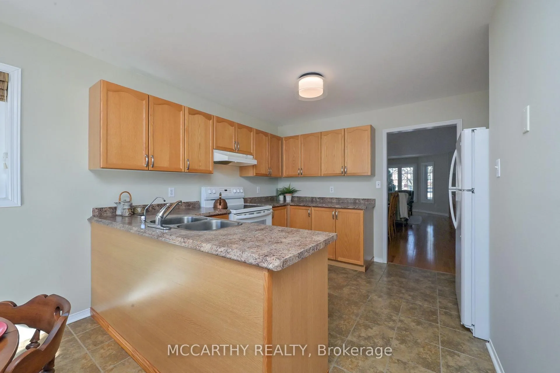 Photo 15 of 342 Lewis Drive, Orangeville — HOMEH
