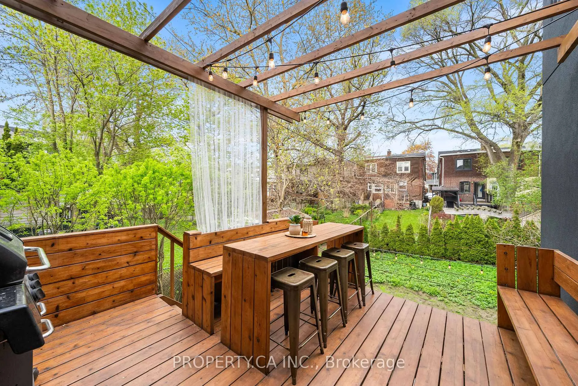 Photo 22 of 9 Maughan Crescent, Toronto, The Beaches — HOMEH