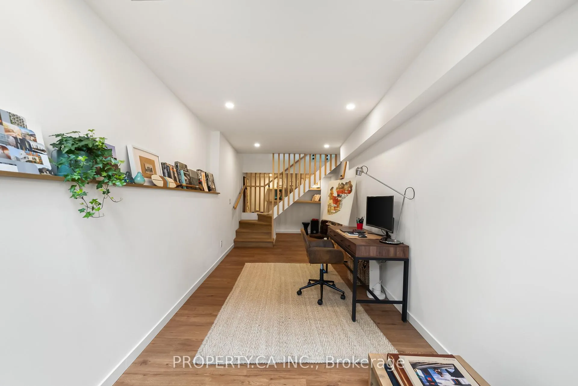 Photo 27 of 9 Maughan Crescent, Toronto, The Beaches — HOMEH