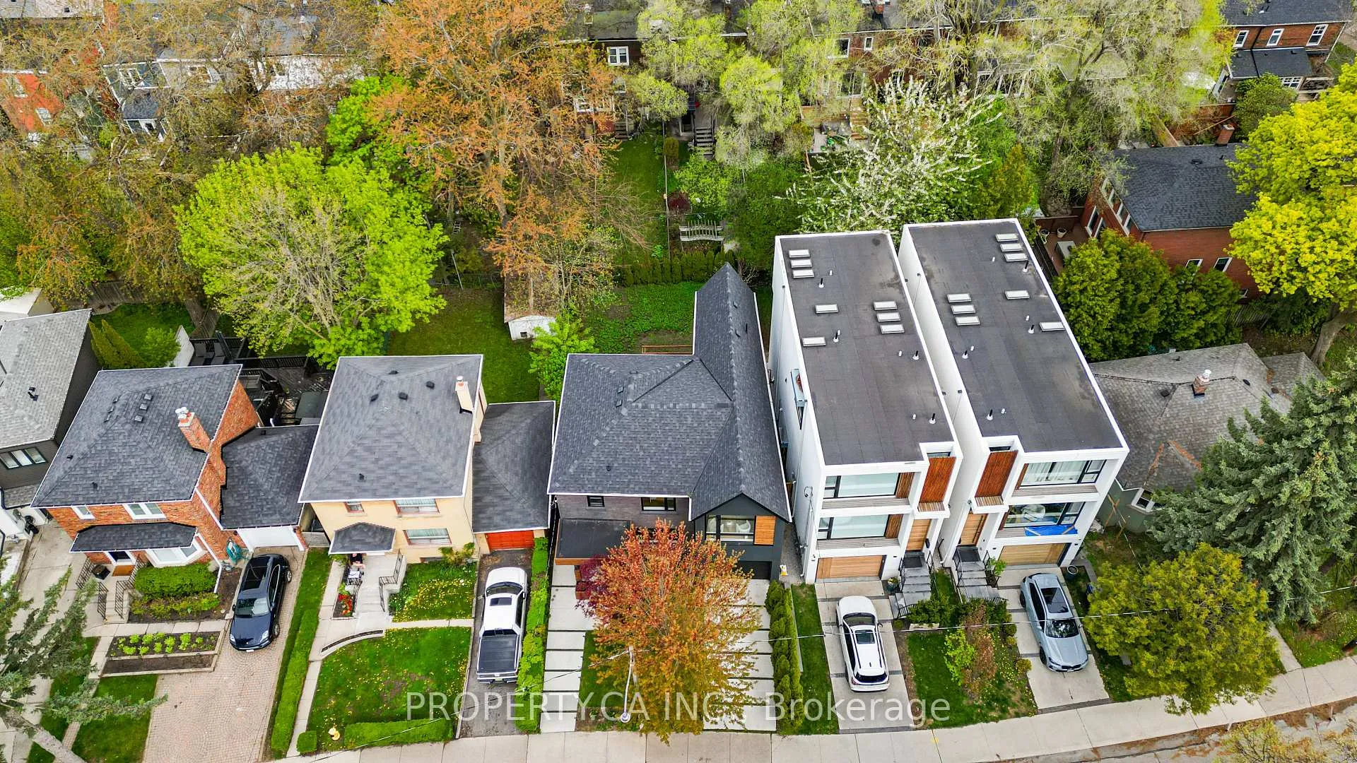 Photo 49 of 9 Maughan Crescent, Toronto, The Beaches — HOMEH