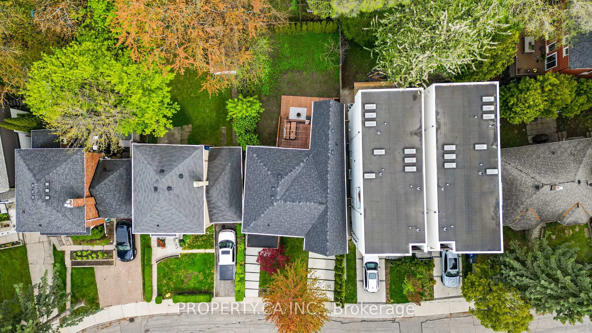 Photo 50 of 9 Maughan Crescent, Toronto, The Beaches — HOMEH