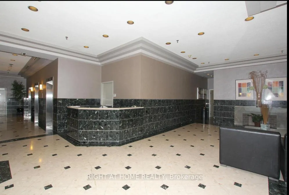 Photo 2 of Unit 1507, 298 Jarvis Street, Toronto, Church-Yonge Corridor — HOMEH
