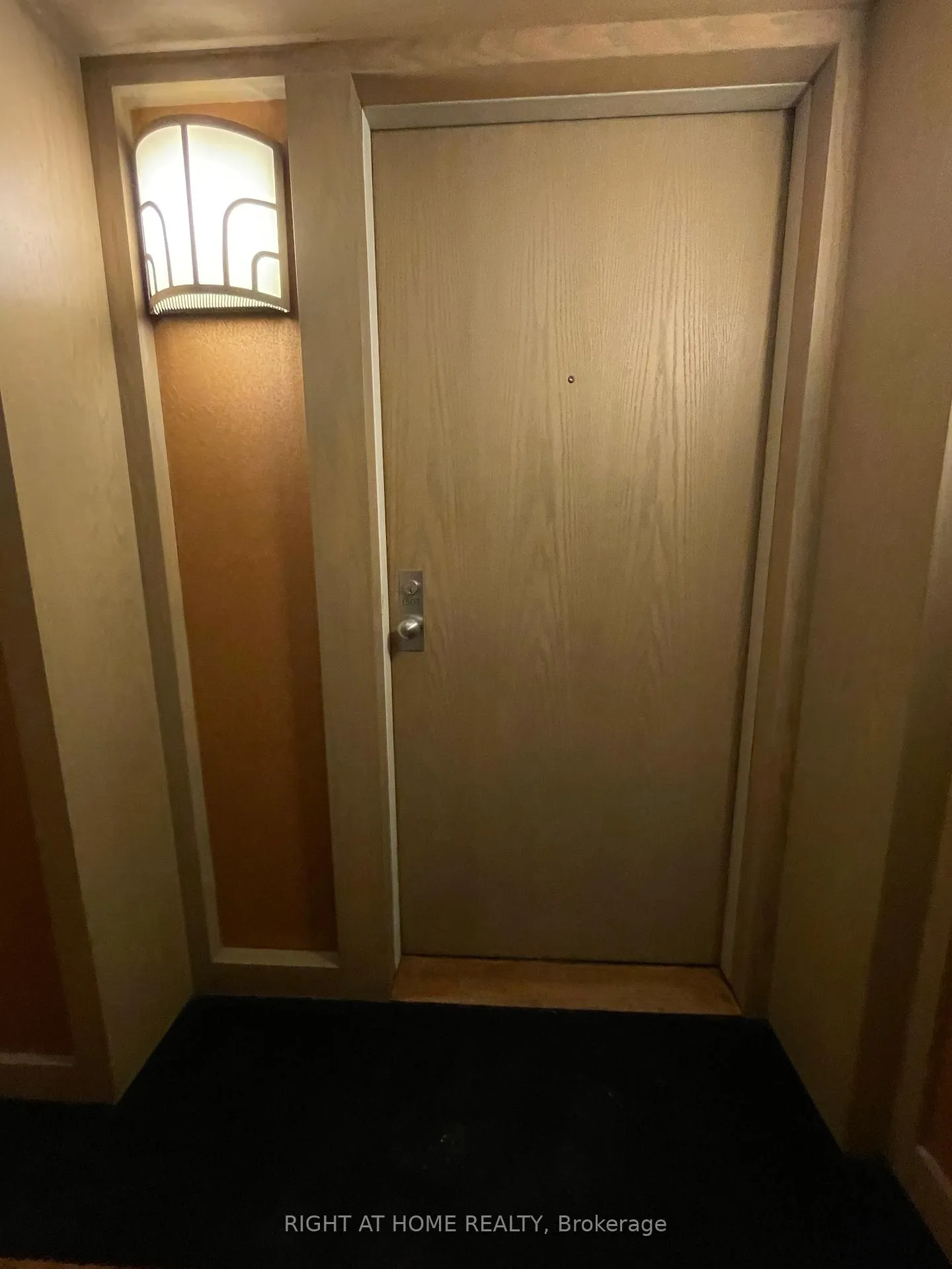 Photo 4 of Unit 1507, 298 Jarvis Street, Toronto, Church-Yonge Corridor — HOMEH
