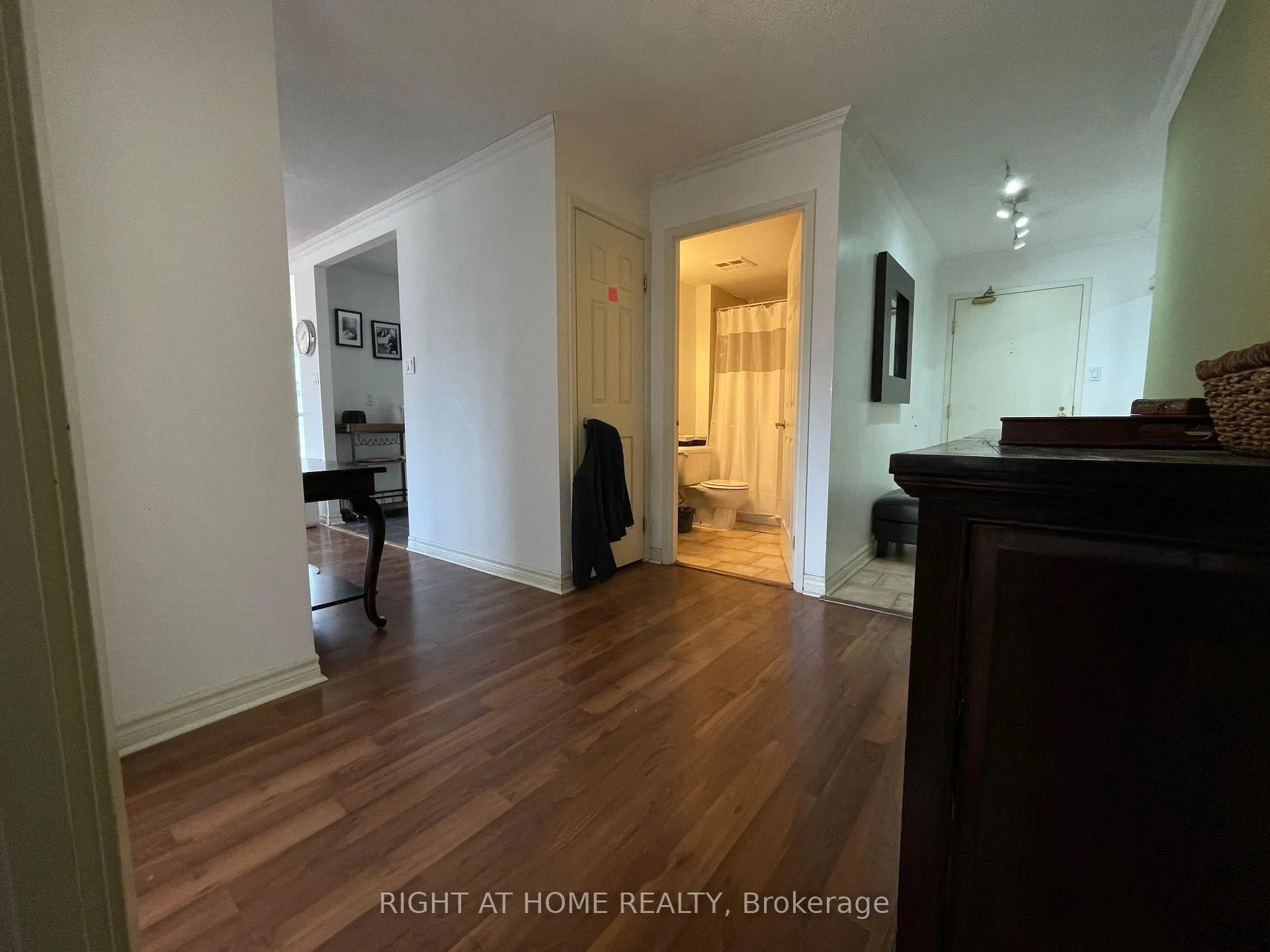 Photo 7 of Unit 1507, 298 Jarvis Street, Toronto, Church-Yonge Corridor — HOMEH