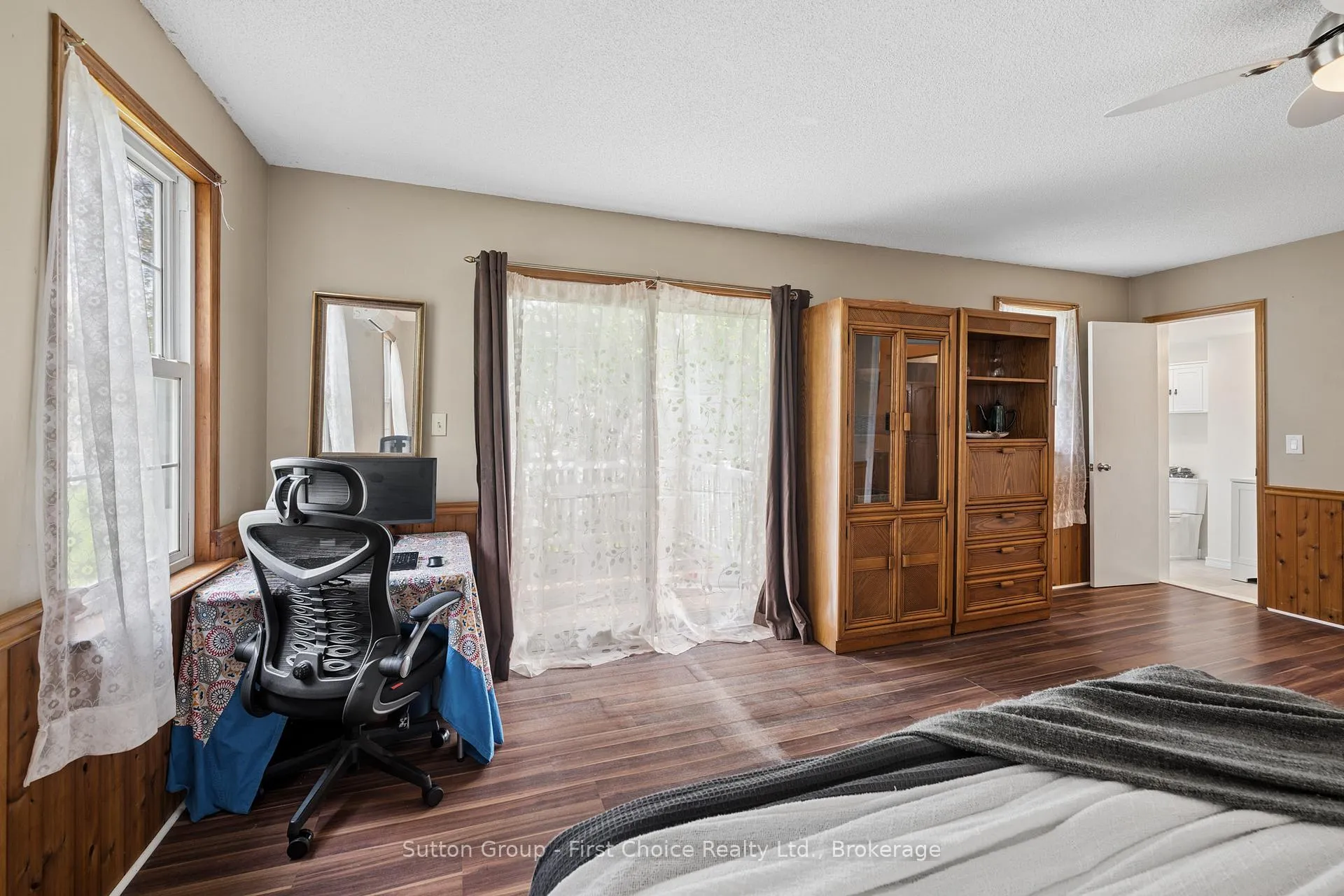 Photo 31 of 115 Legion Street, West Perth, Mitchell — HOMEH