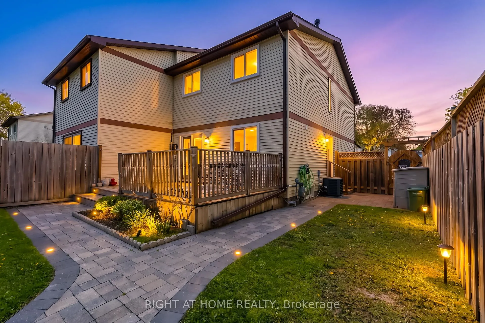 Photo 39 of 940 Gentry Crescent, Oshawa, Eastdale — HOMEH
