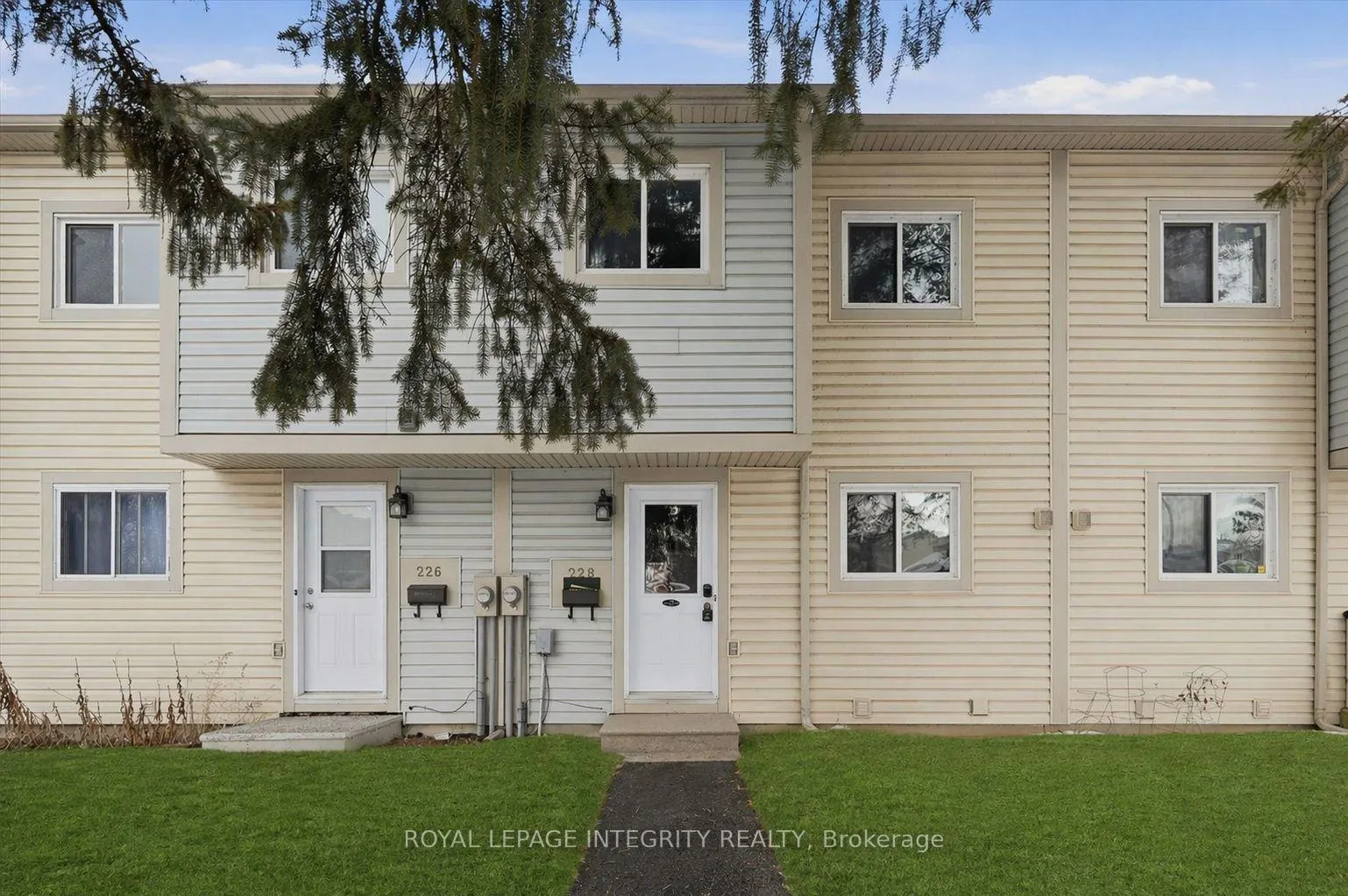 Photo 1 of 228 Millroad Way, Ottawa, Chatelaine Village — HOMEH