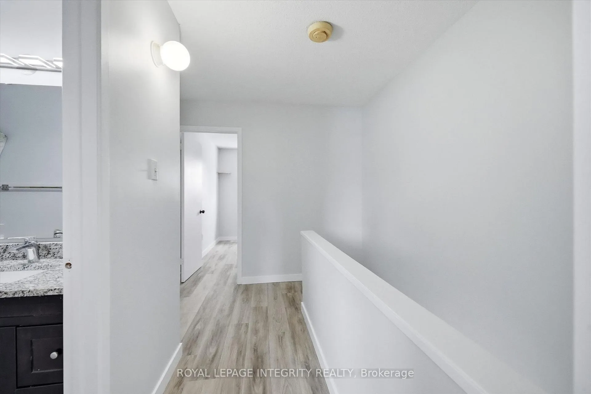 Photo 23 of 228 Millroad Way, Ottawa, Chatelaine Village — HOMEH