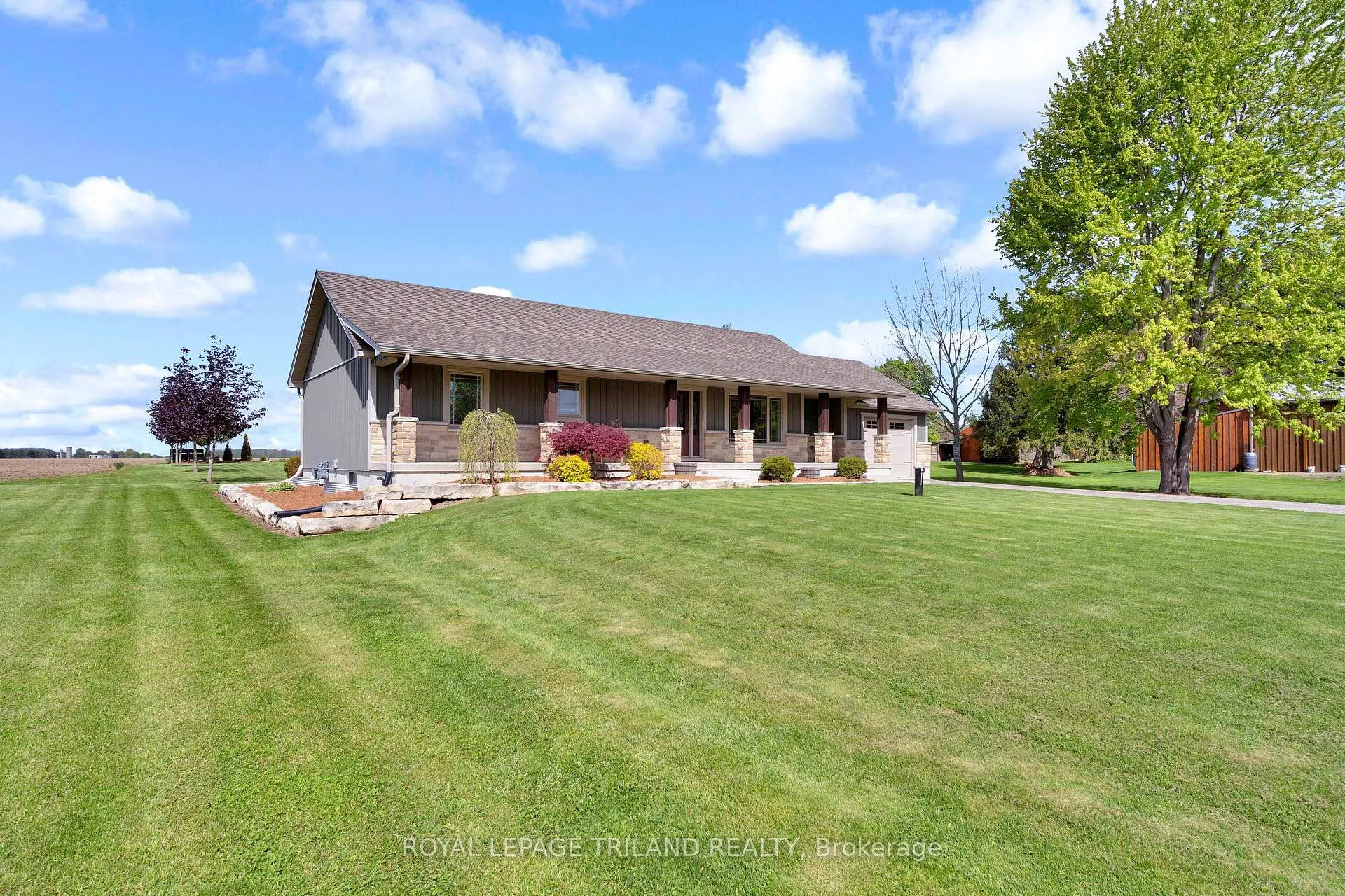 Photo 3 of 11603 Springfield Road, Aylmer — HOMEH