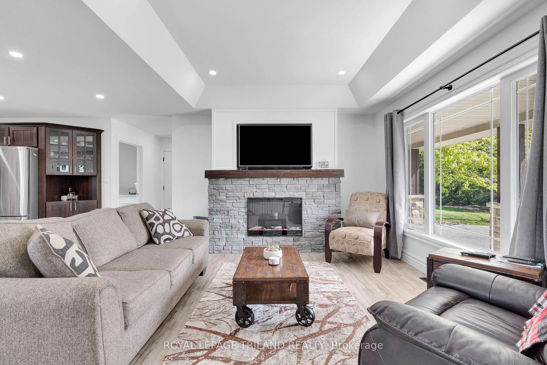 Photo 8 of 11603 Springfield Road, Aylmer — HOMEH