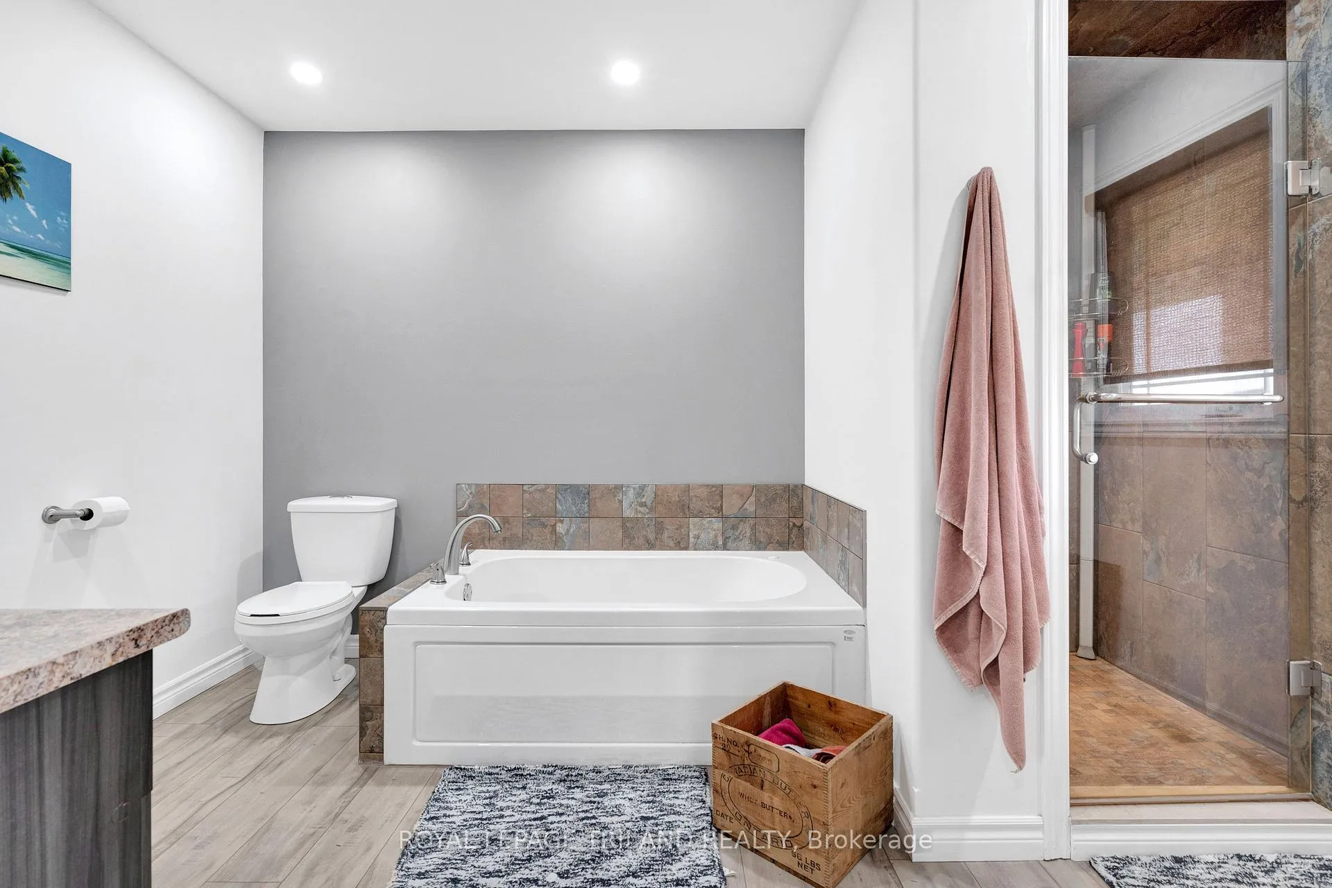 Photo 21 of 11603 Springfield Road, Aylmer — HOMEH