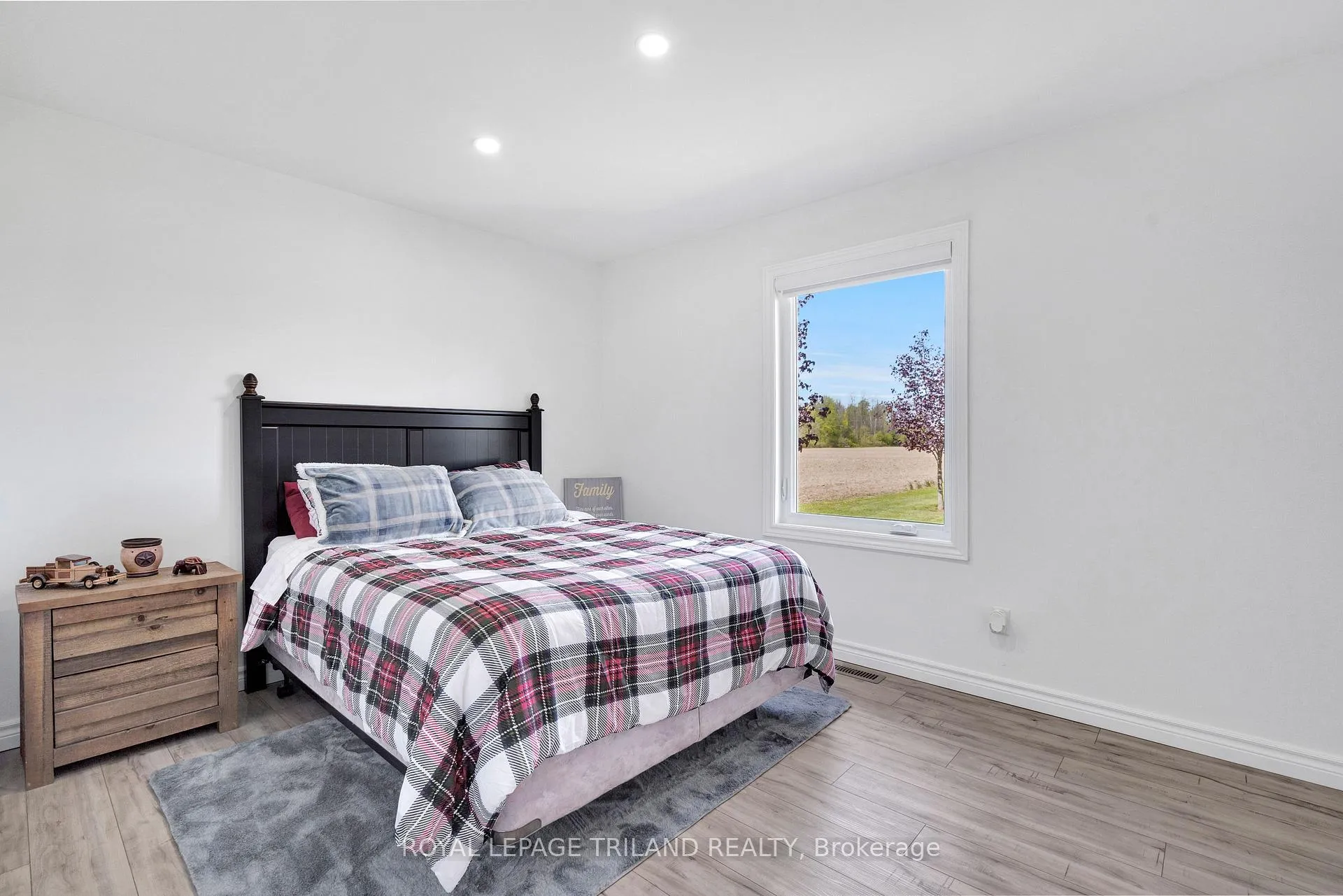 Photo 23 of 11603 Springfield Road, Aylmer — HOMEH