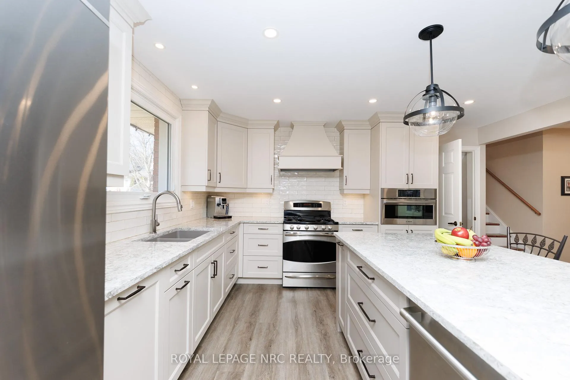 Photo 8 of 60 Millbridge Crescent, Pelham, Fonthill — HOMEH