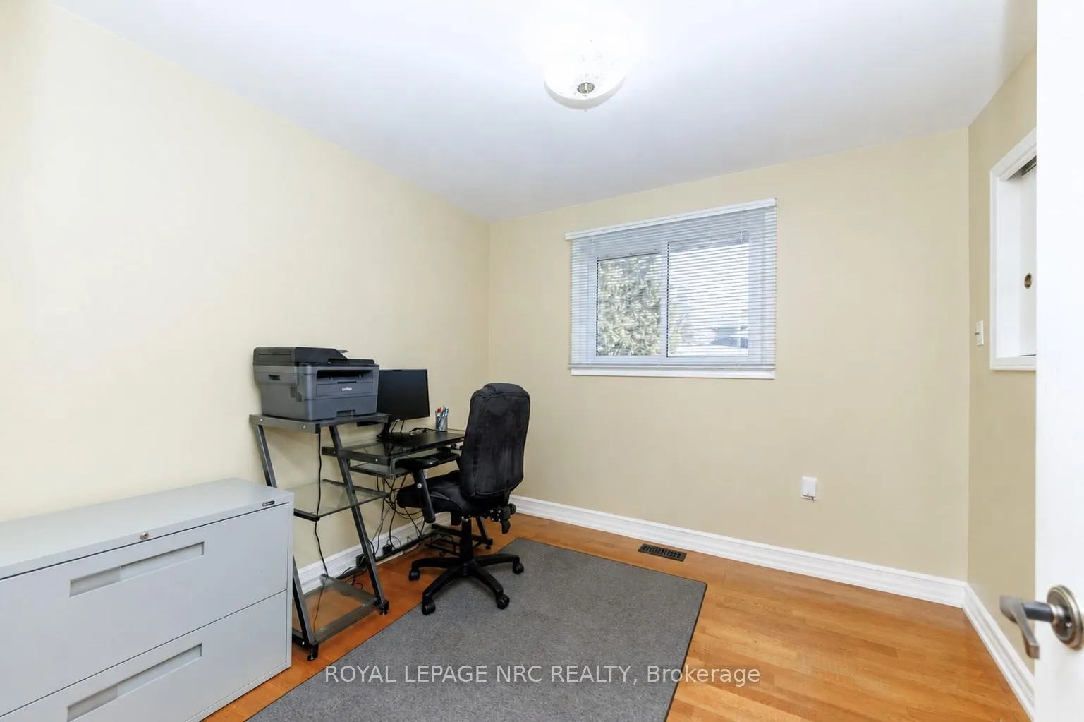 Photo 19 of 60 Millbridge Crescent, Pelham, Fonthill — HOMEH