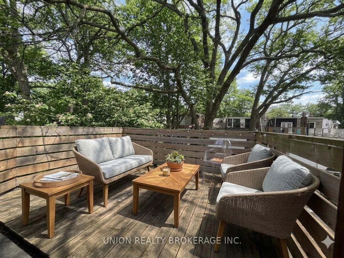 Photo 6 of Unit ThirdFloor, 33 Balsam Avenue, Toronto, The Beaches — HOMEH