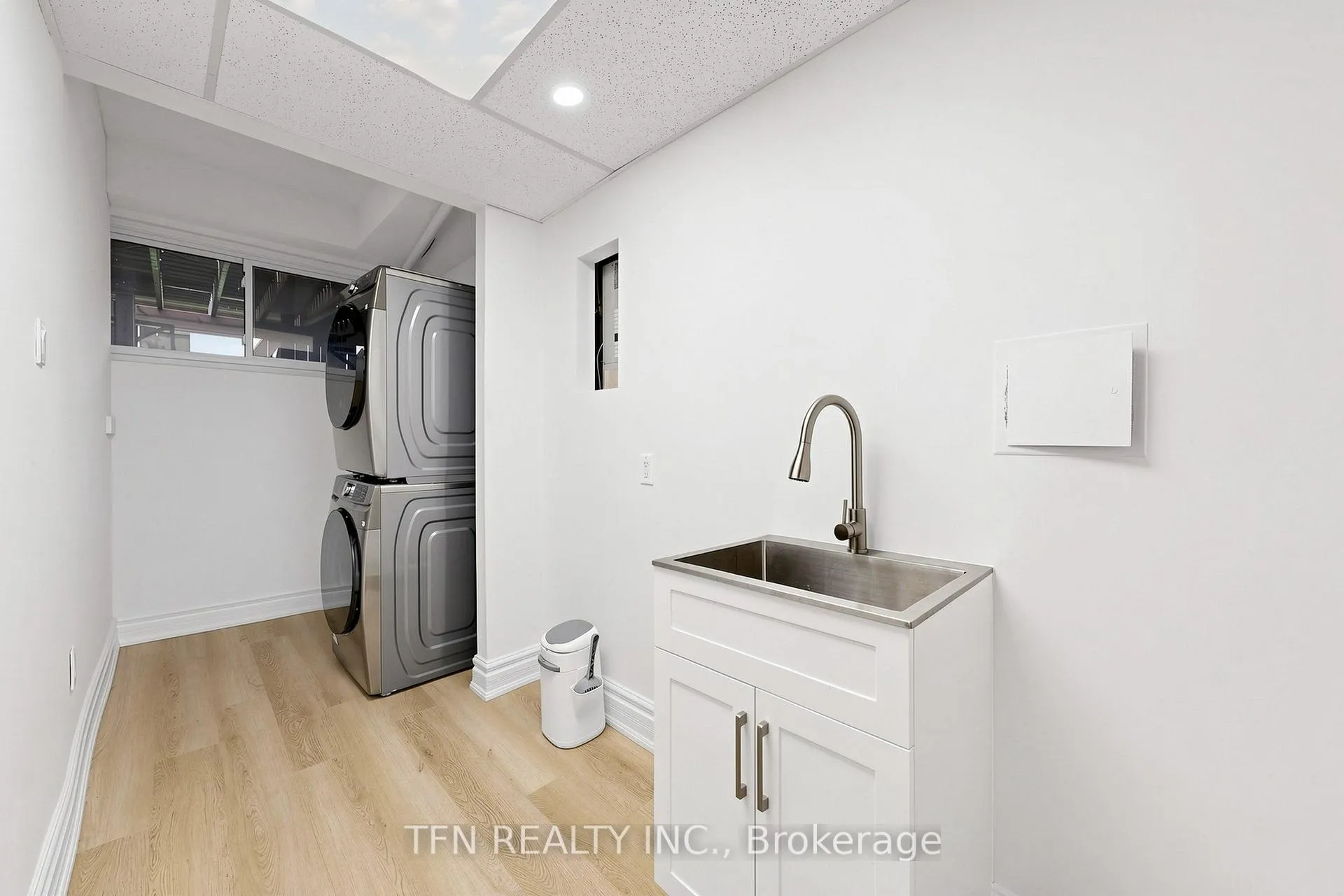 Photo 24 of Unit 58, 48 Beaumont Place, Vaughan, Uplands — HOMEH