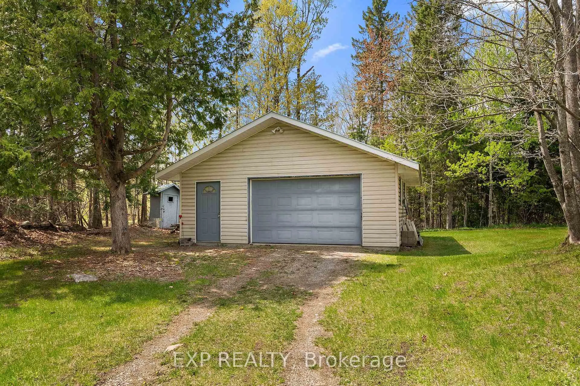 Photo 4 of 6015 Centennial Drive, Greater Madawaska — HOMEH