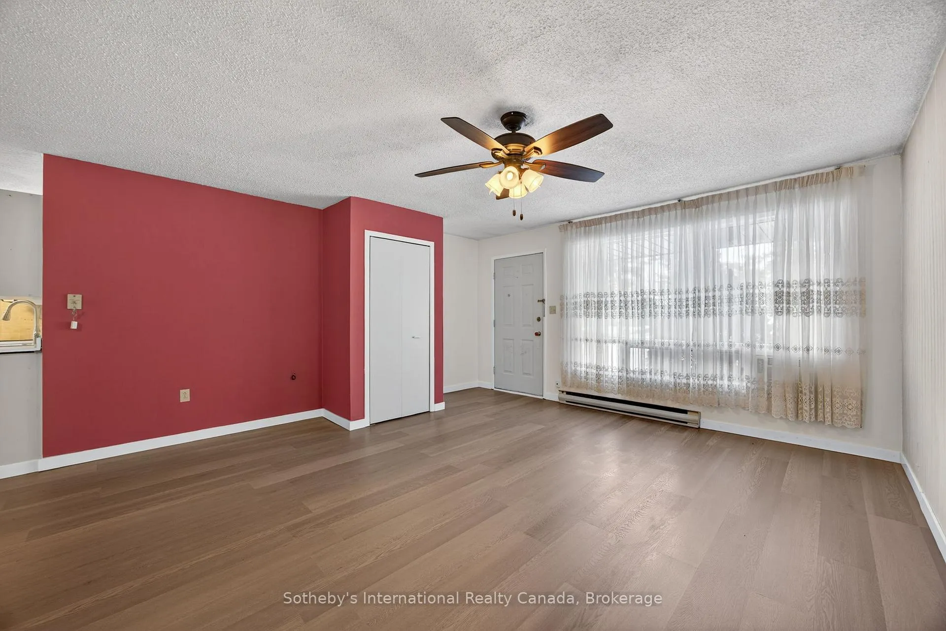 Photo 9 of 125 Taylor Road, Bracebridge, Macaulay — HOMEH
