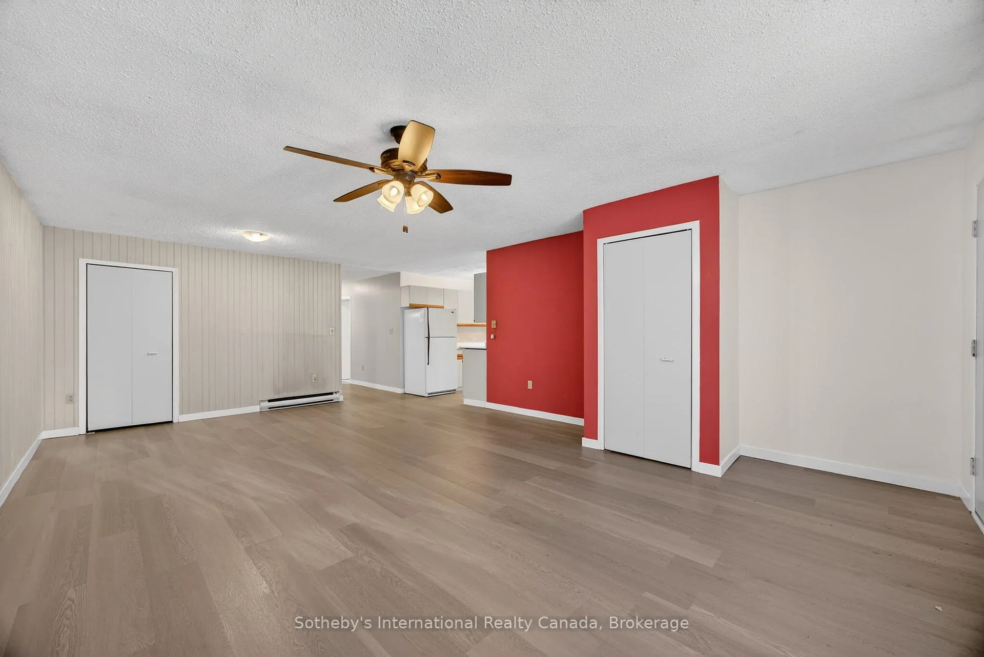 Photo 10 of 125 Taylor Road, Bracebridge, Macaulay — HOMEH