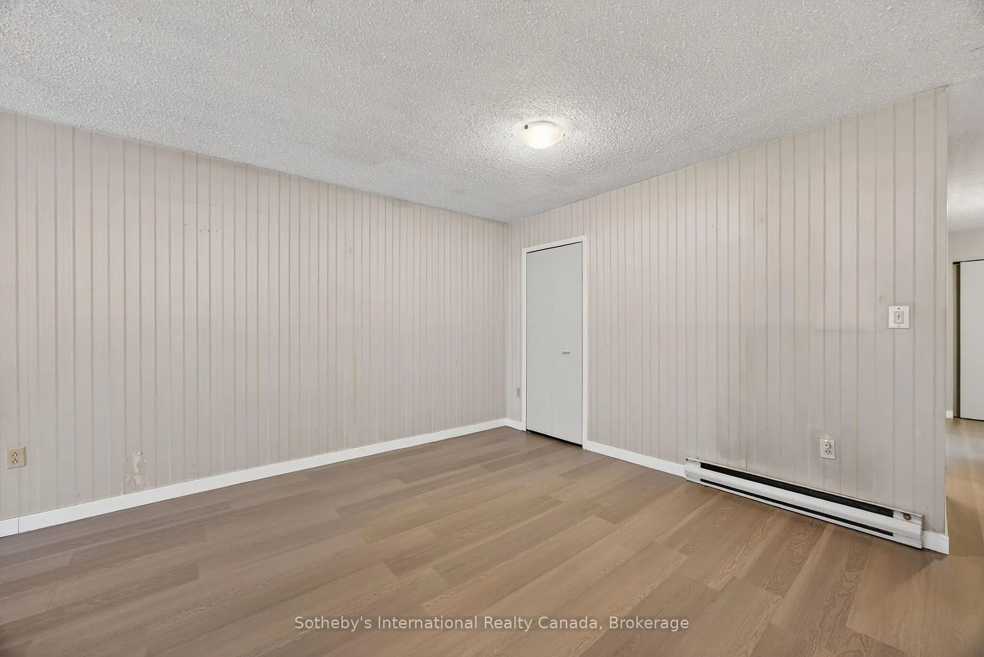 Photo 12 of 125 Taylor Road, Bracebridge, Macaulay — HOMEH