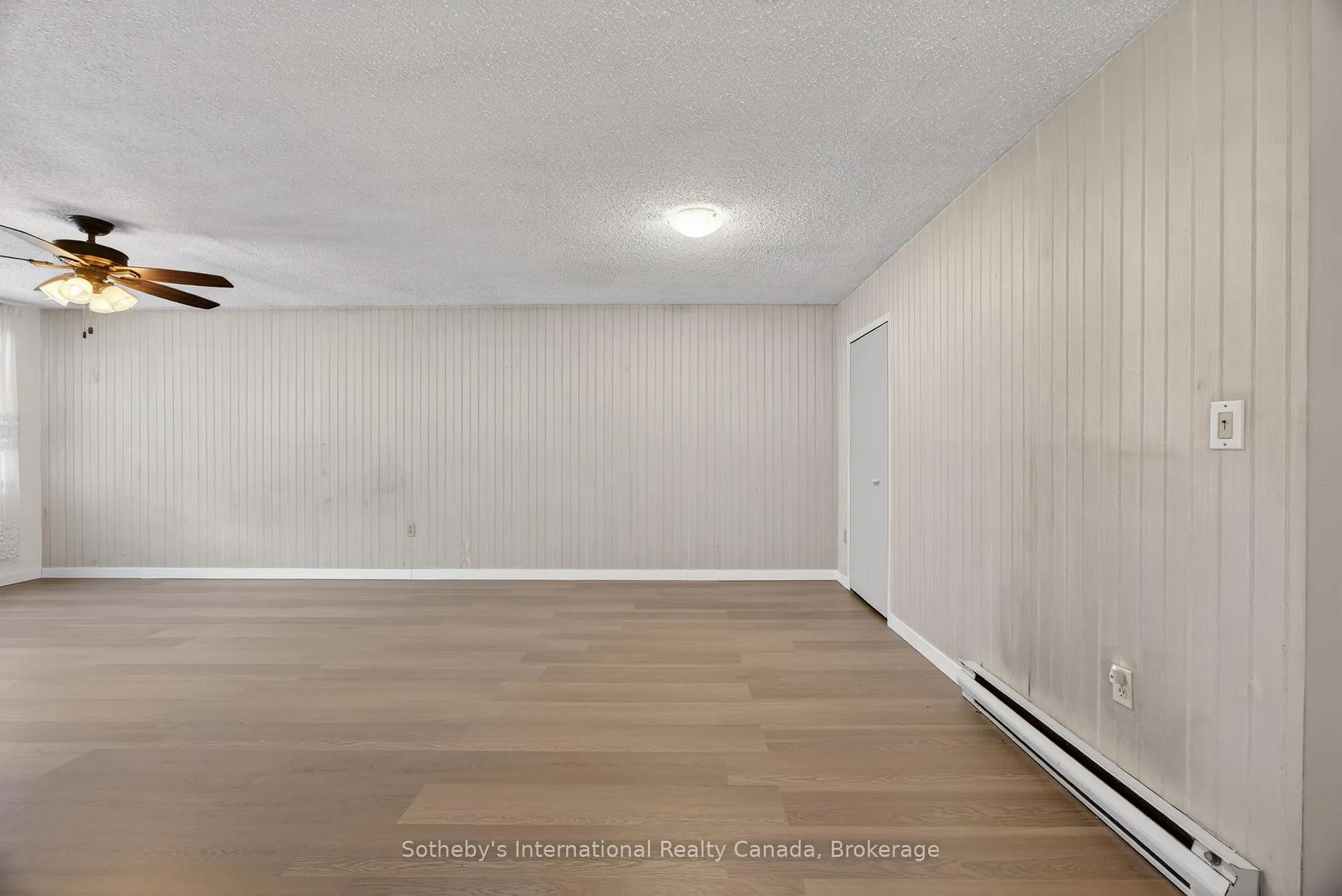 Photo 14 of 125 Taylor Road, Bracebridge, Macaulay — HOMEH