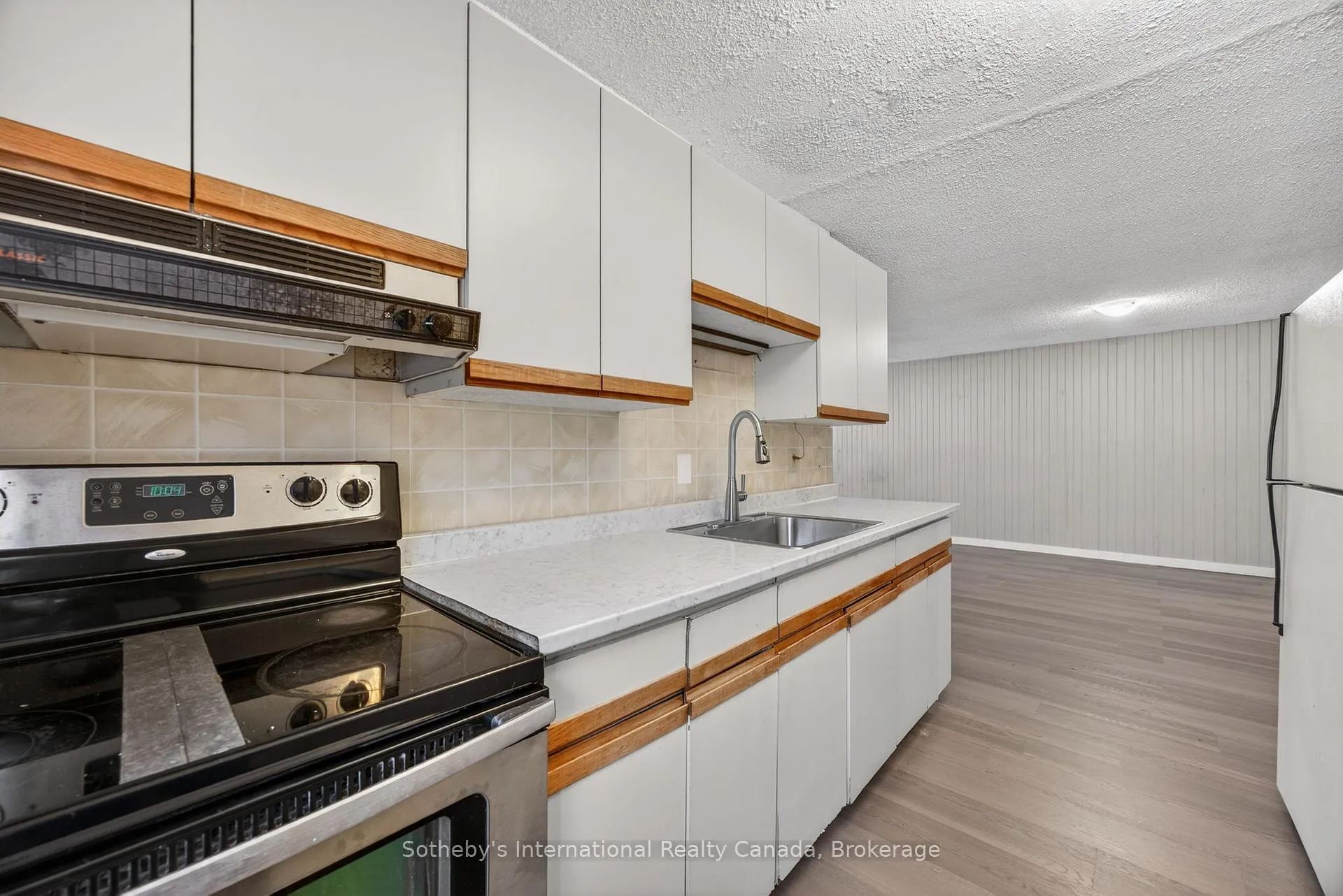 Photo 19 of 125 Taylor Road, Bracebridge, Macaulay — HOMEH