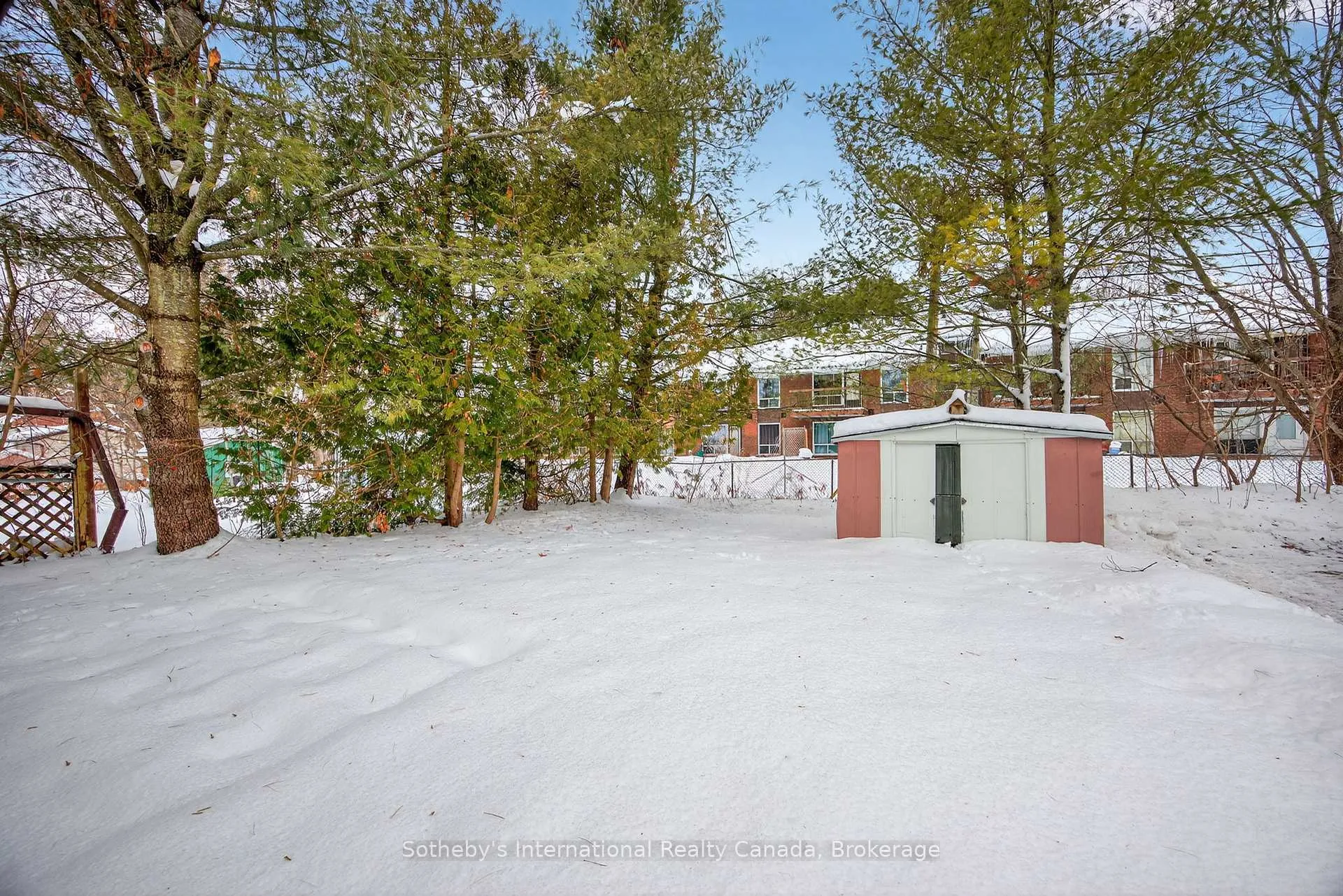 Photo 34 of 125 Taylor Road, Bracebridge, Macaulay — HOMEH