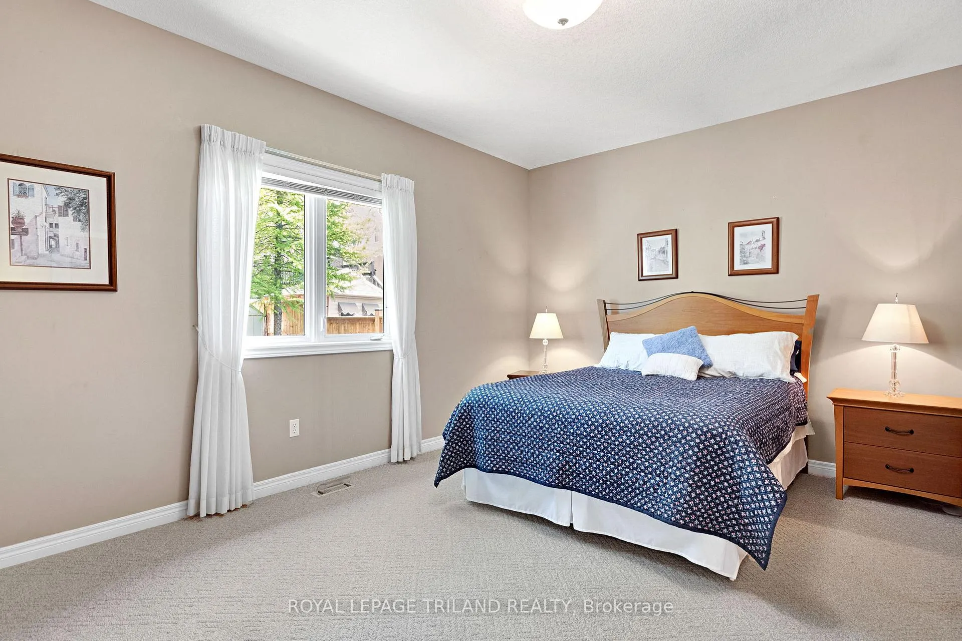 Photo 20 of 998 Gabor Street, London, South L — HOMEH