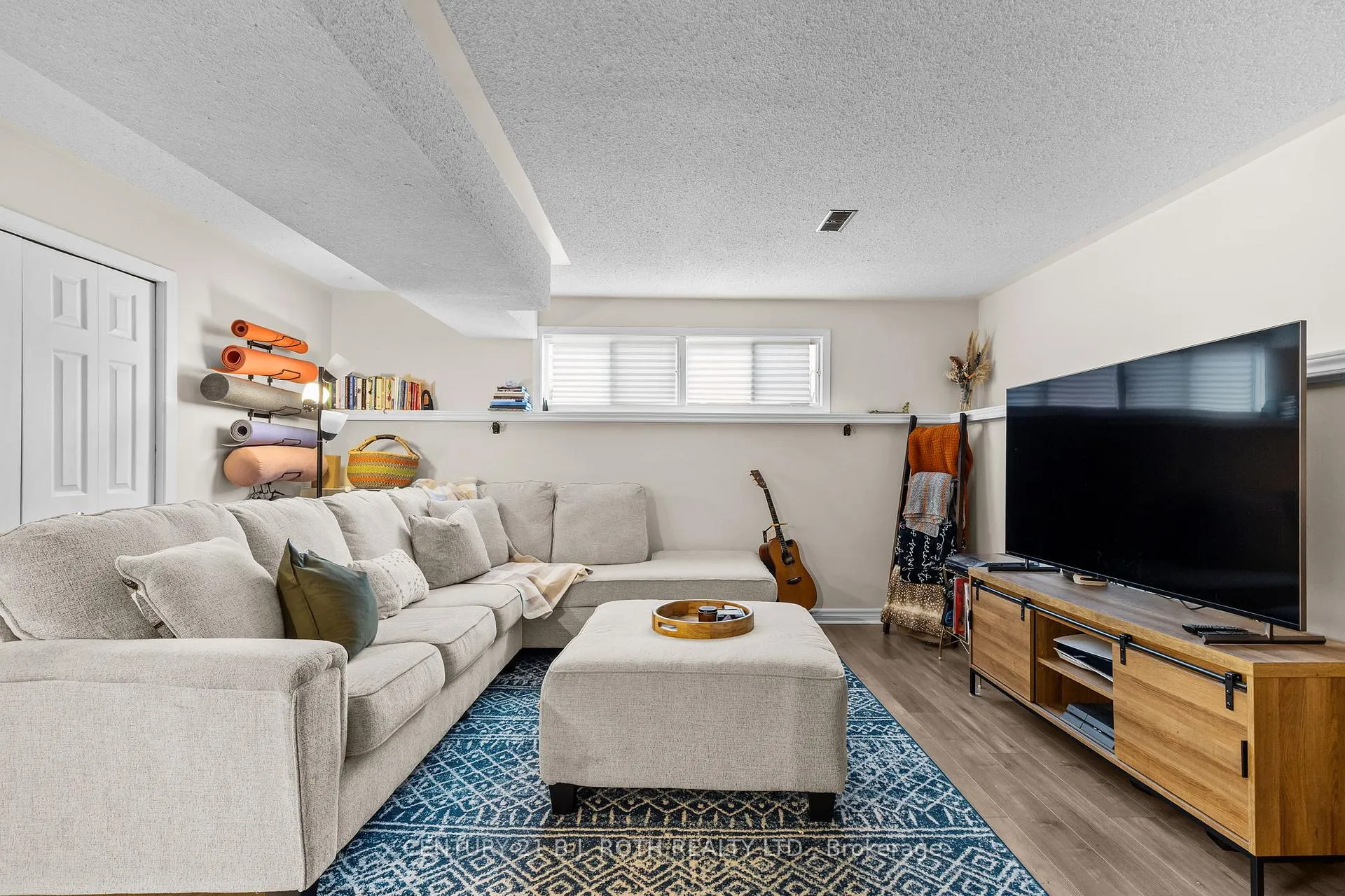 Photo 19 of 197 Westmount Drive S, Orillia — HOMEH