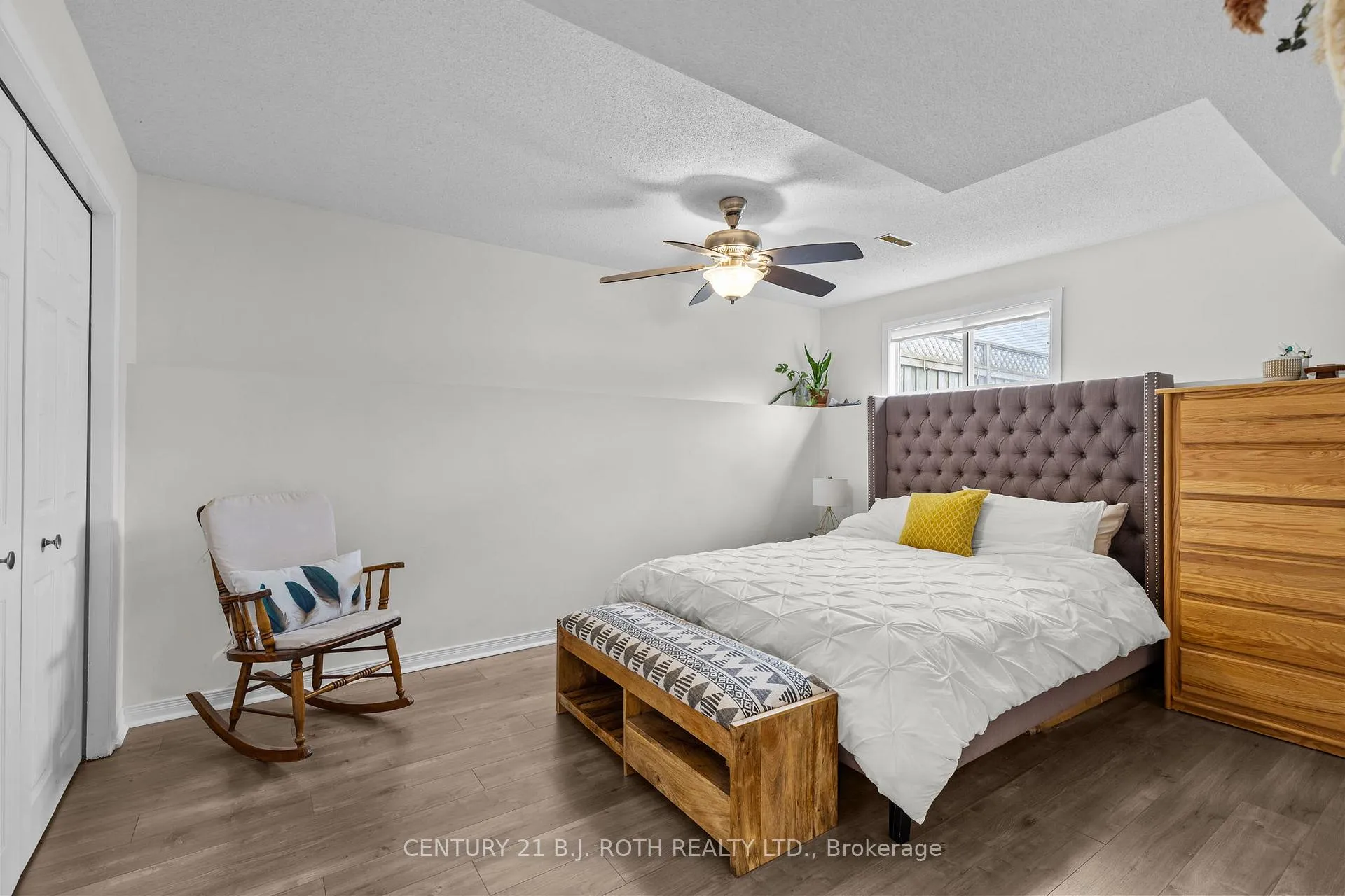 Photo 24 of 197 Westmount Drive S, Orillia — HOMEH