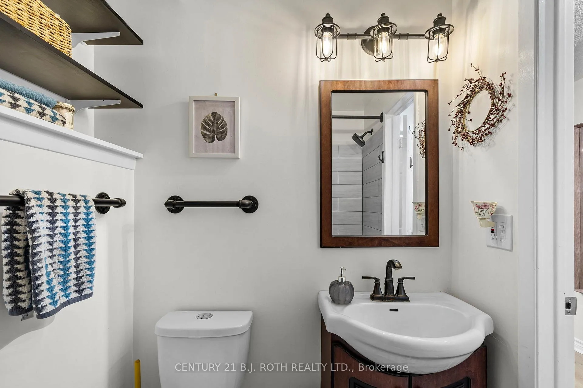 Photo 27 of 197 Westmount Drive S, Orillia — HOMEH