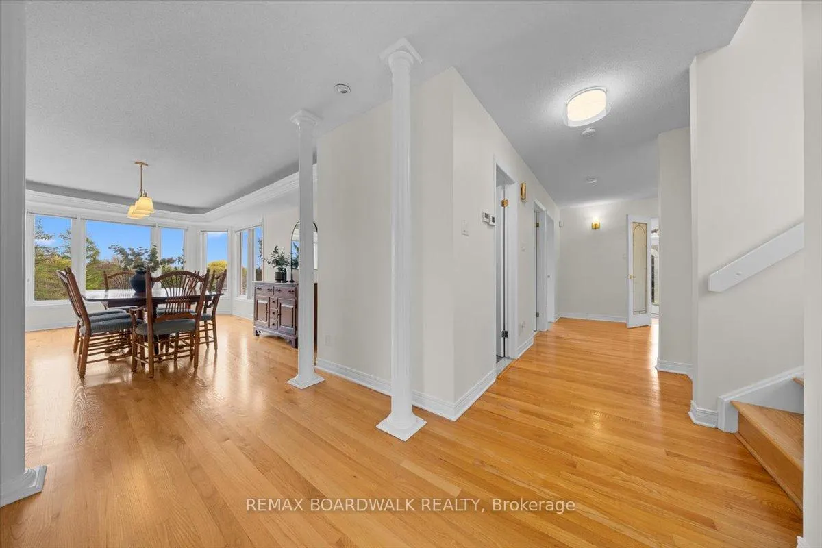 Photo 12 of 1520 Royal Orchard Drive, Ottawa, Cumberland Estates — HOMEH