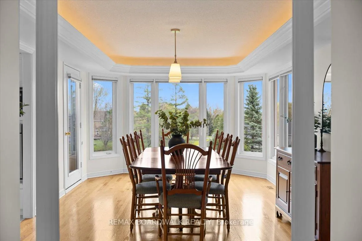 Photo 14 of 1520 Royal Orchard Drive, Ottawa, Cumberland Estates — HOMEH