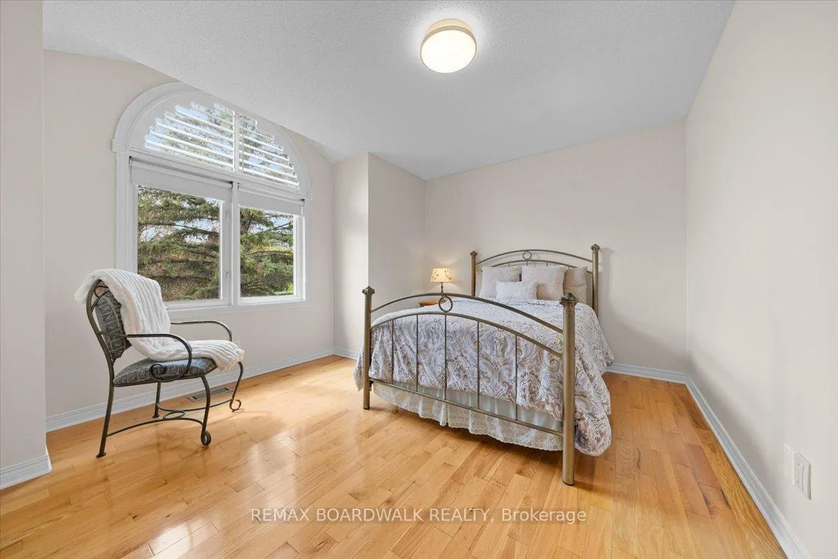 Photo 38 of 1520 Royal Orchard Drive, Ottawa, Cumberland Estates — HOMEH
