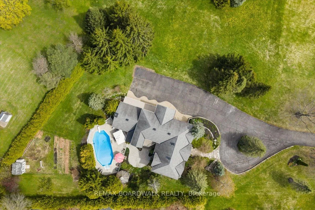 Photo 46 of 1520 Royal Orchard Drive, Ottawa, Cumberland Estates — HOMEH