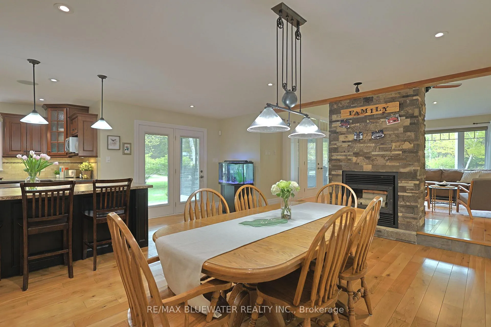 Photo 21 of 6436 Robert Avenue, Lambton Shores — HOMEH