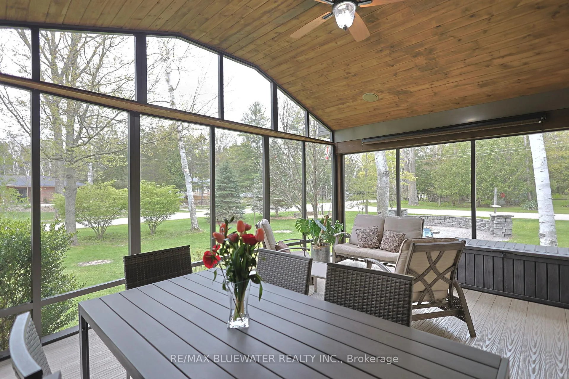Photo 28 of 6436 Robert Avenue, Lambton Shores — HOMEH