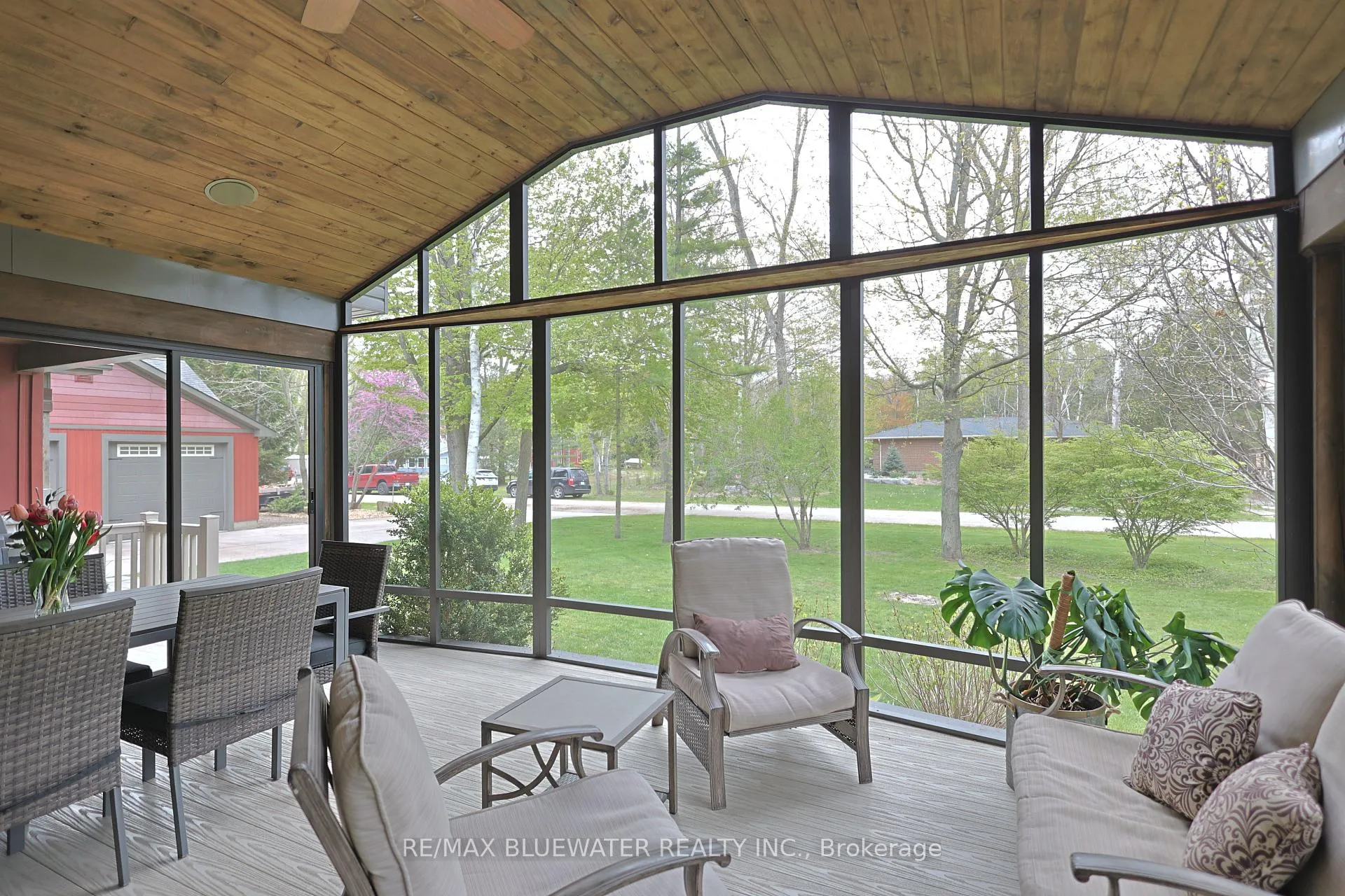 Photo 29 of 6436 Robert Avenue, Lambton Shores — HOMEH