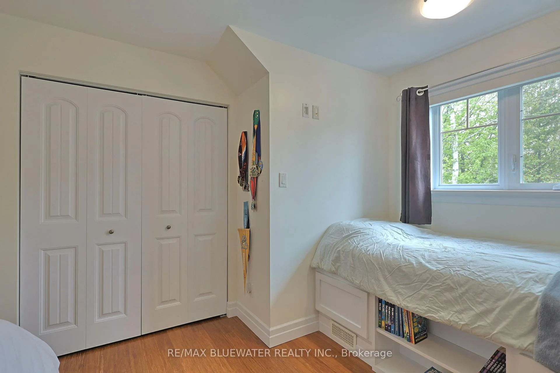Photo 41 of 6436 Robert Avenue, Lambton Shores — HOMEH