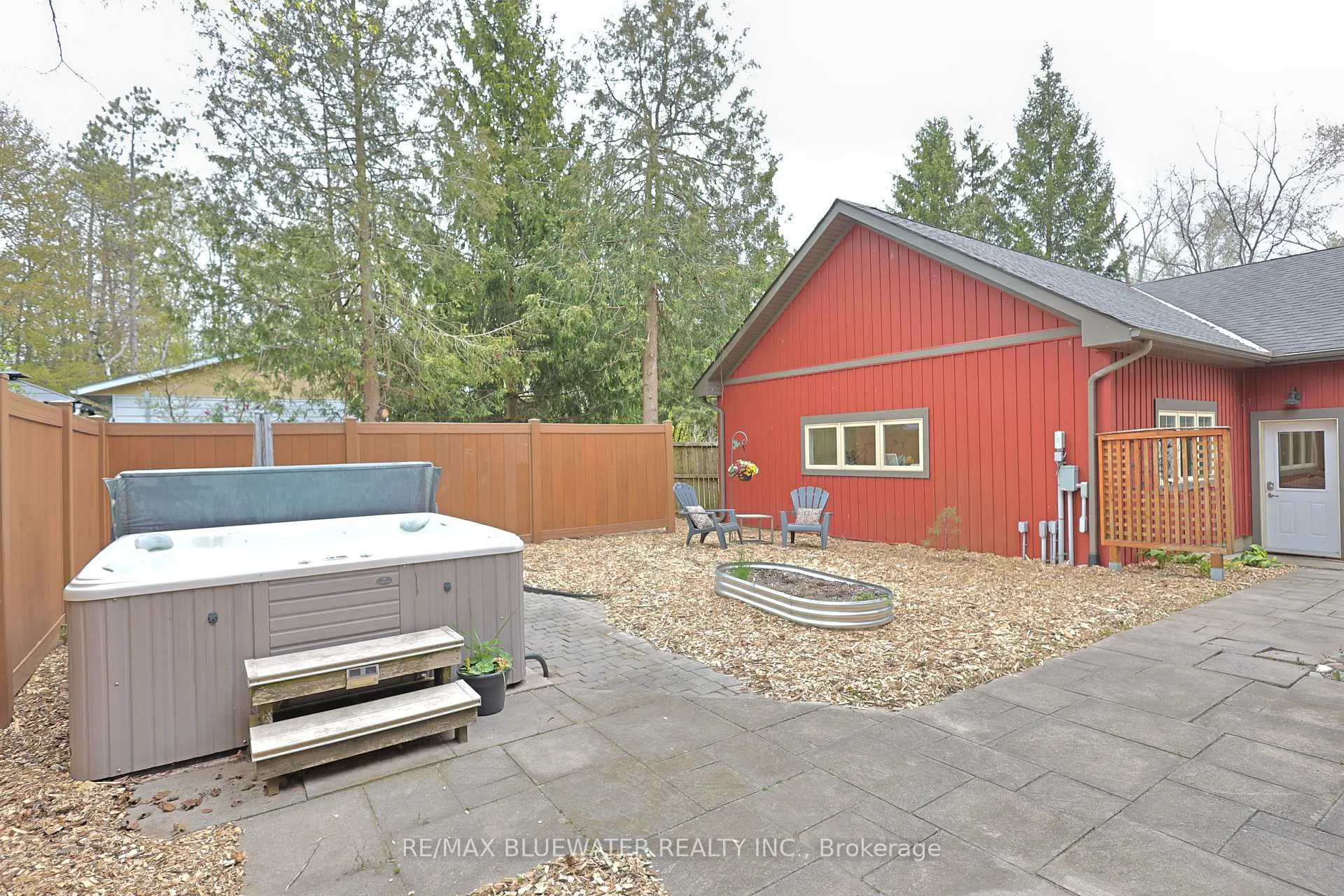 Photo 48 of 6436 Robert Avenue, Lambton Shores — HOMEH