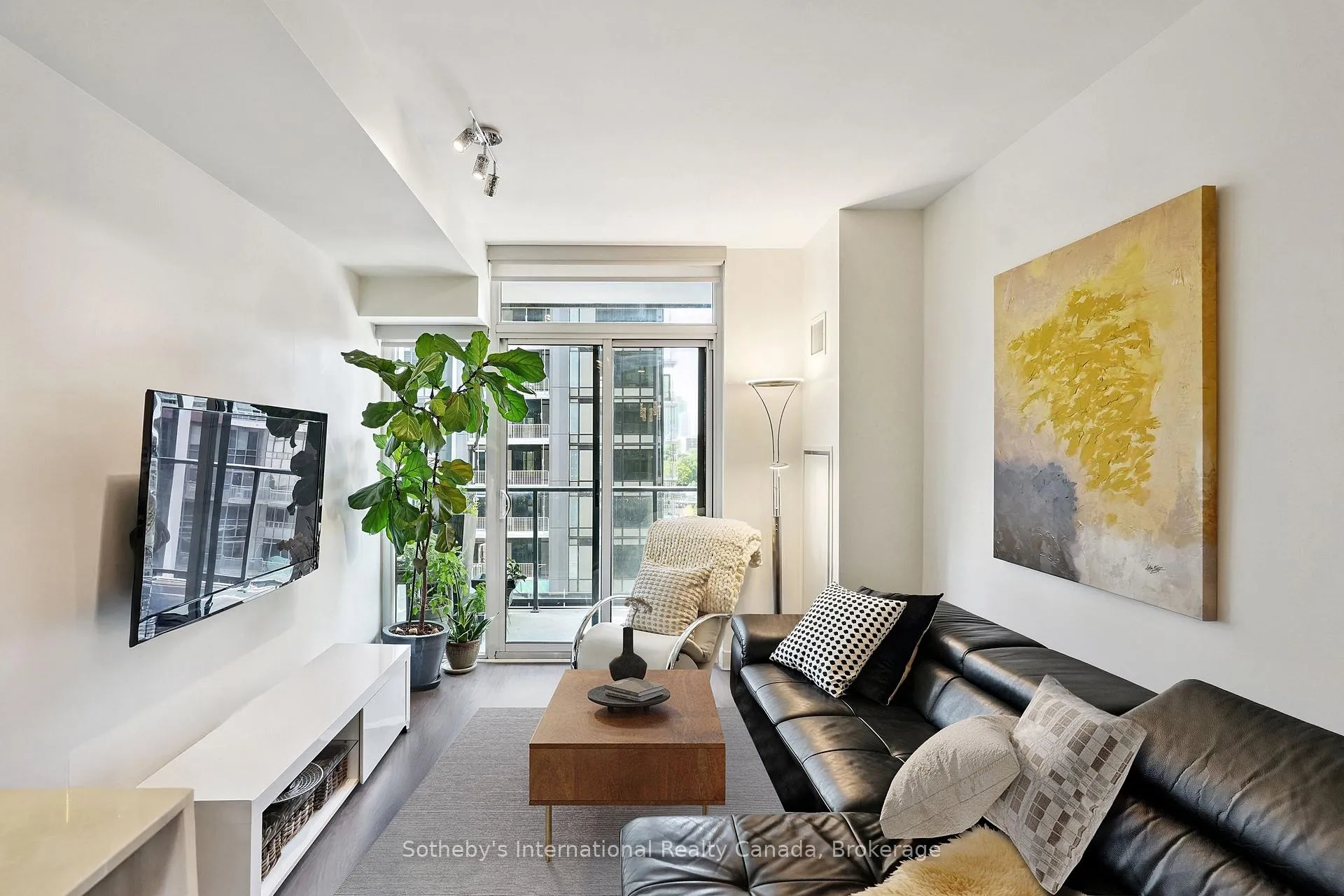 Photo 4 of Unit 903, 105 George Street, Toronto, Moss Park — HOMEH