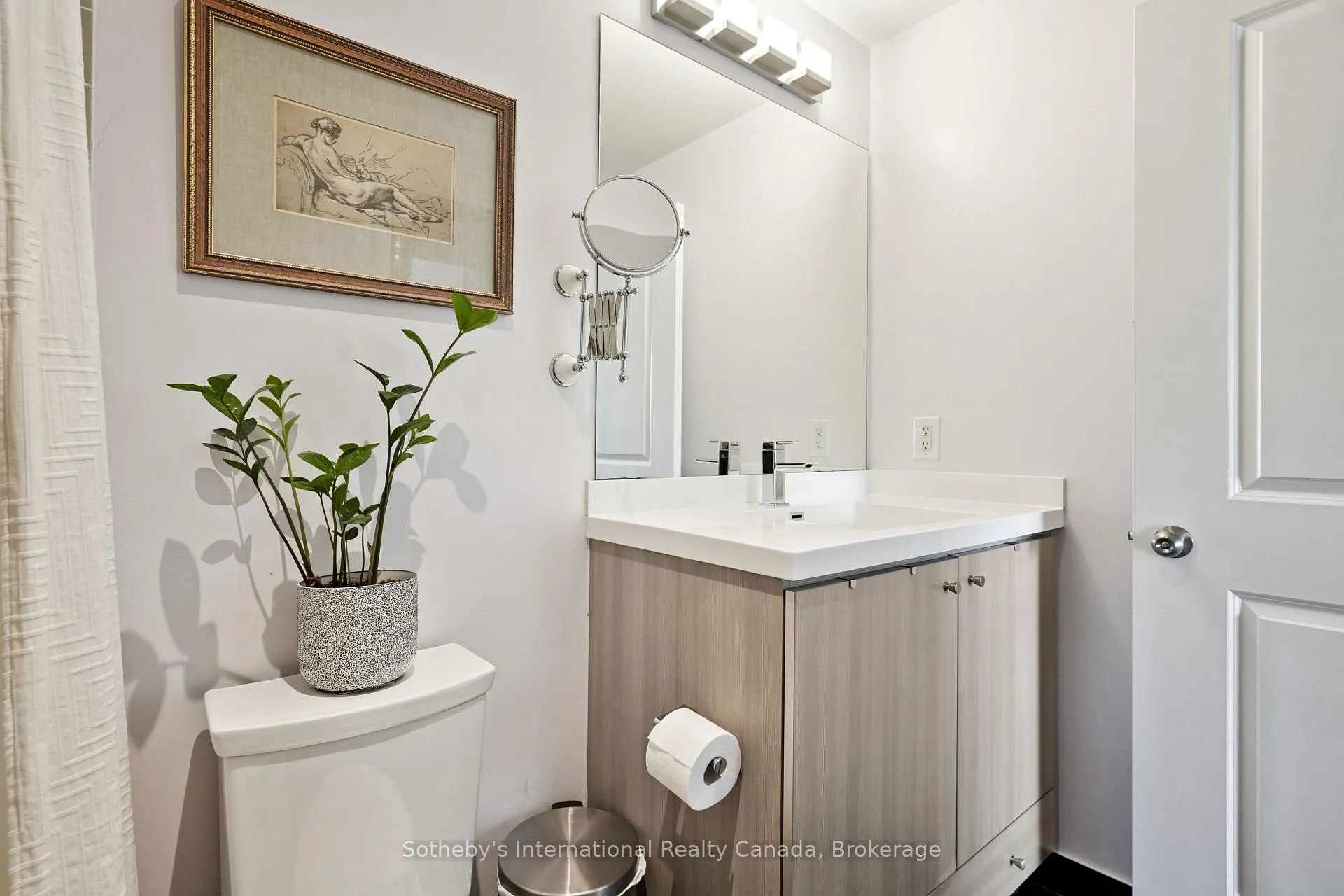 Photo 8 of Unit 903, 105 George Street, Toronto, Moss Park — HOMEH