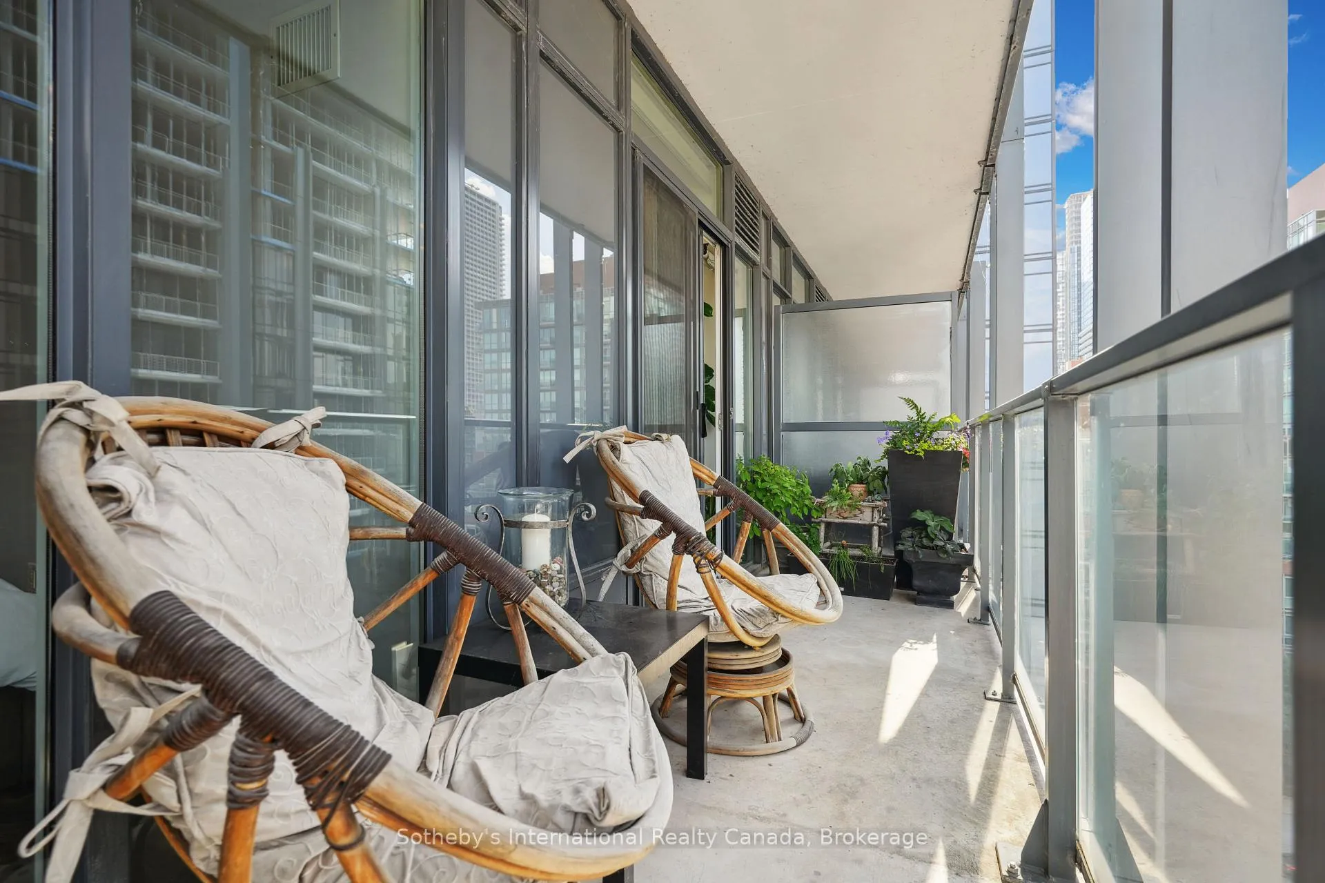 Photo 10 of Unit 903, 105 George Street, Toronto, Moss Park — HOMEH