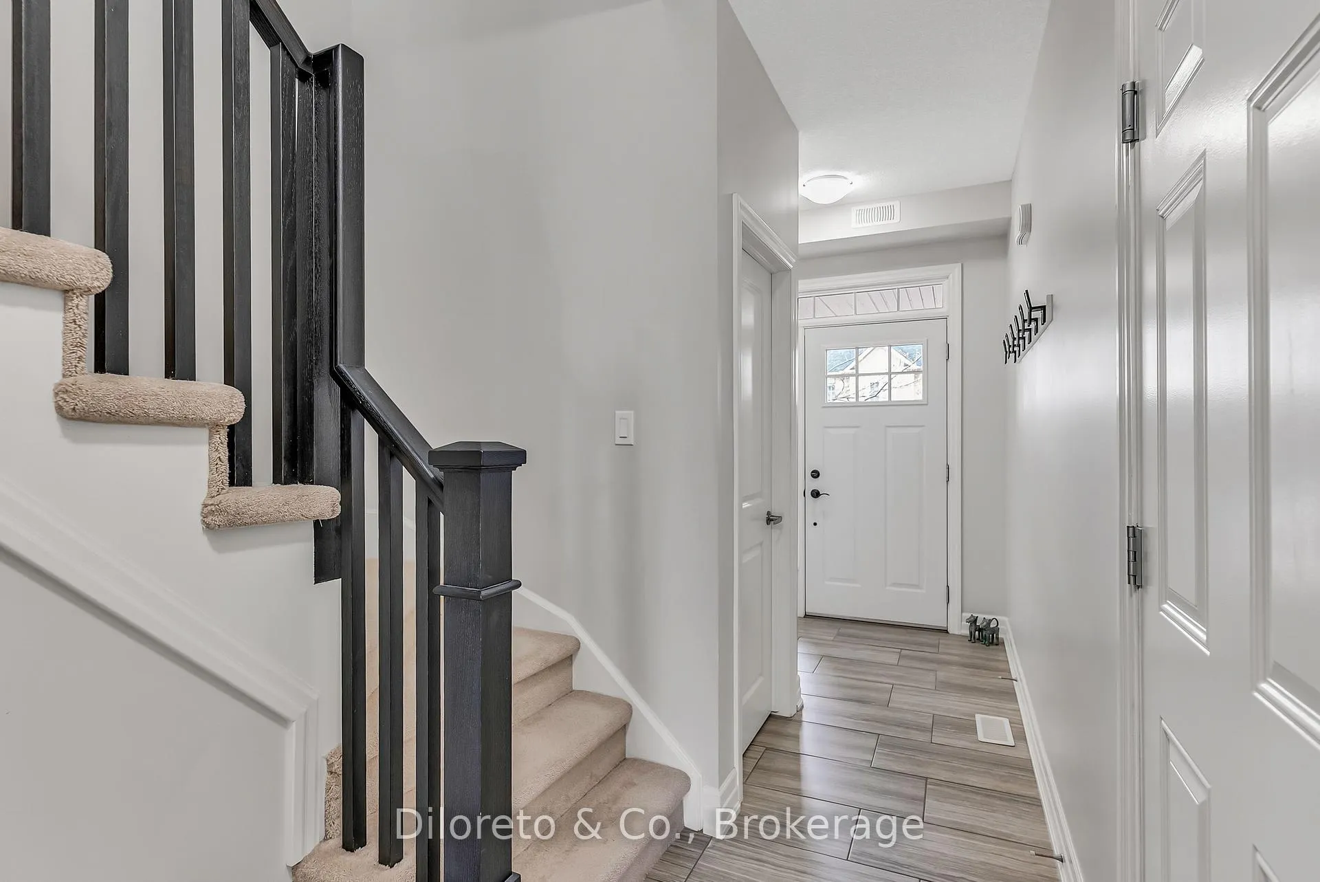 Photo 4 of 158 Law Drive, Guelph, Grange Road — HOMEH