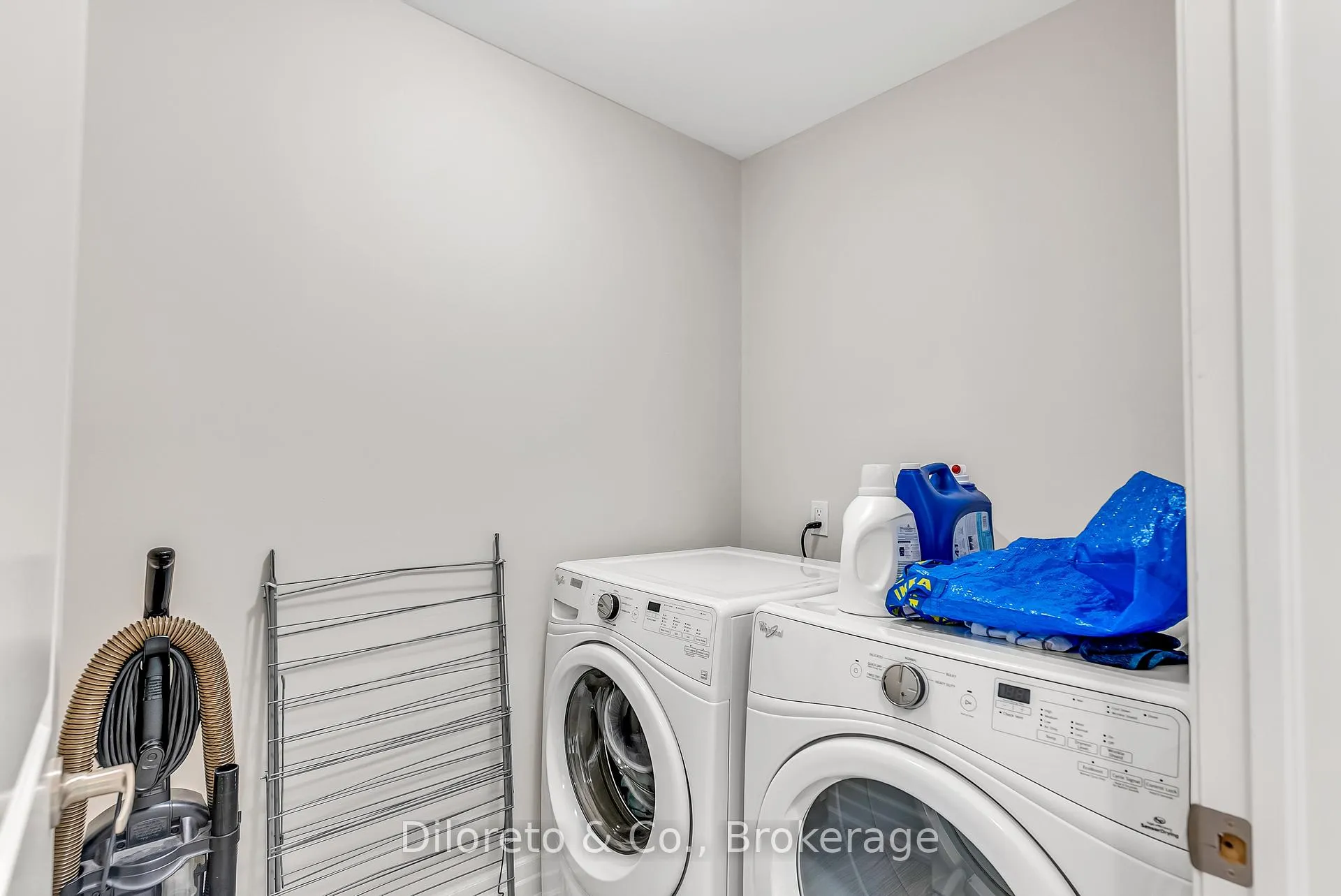 Photo 30 of 158 Law Drive, Guelph, Grange Road — HOMEH