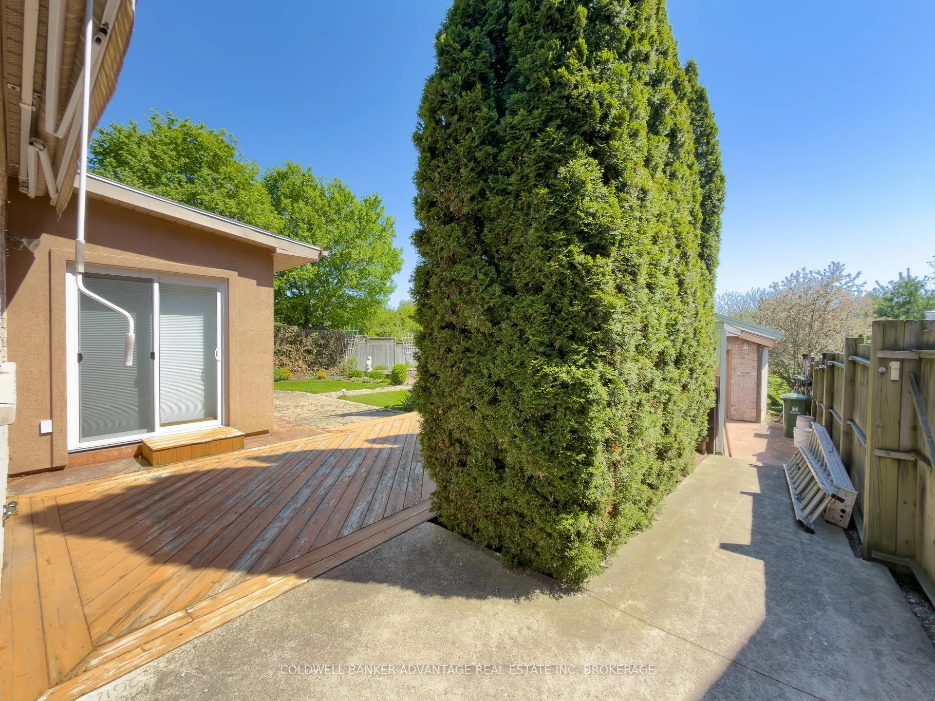 Photo 32 of 32 Michaela Crescent, Pelham, Fonthill — HOMEH